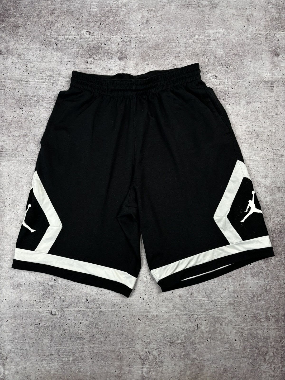 Jordan Brand Jordan crazy shorts size M Size US 32 / EU 48 - 1 Thumbnail
