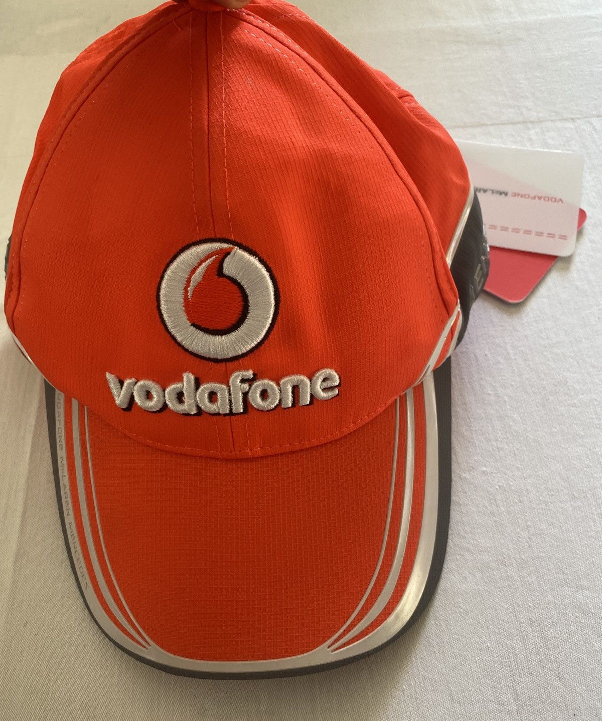 Mercedes-Benz NWT Vodafone Mclaren Mercedes Racing F1 Jenson Cap Hat Size ONE SIZE - 1 Thumbnail