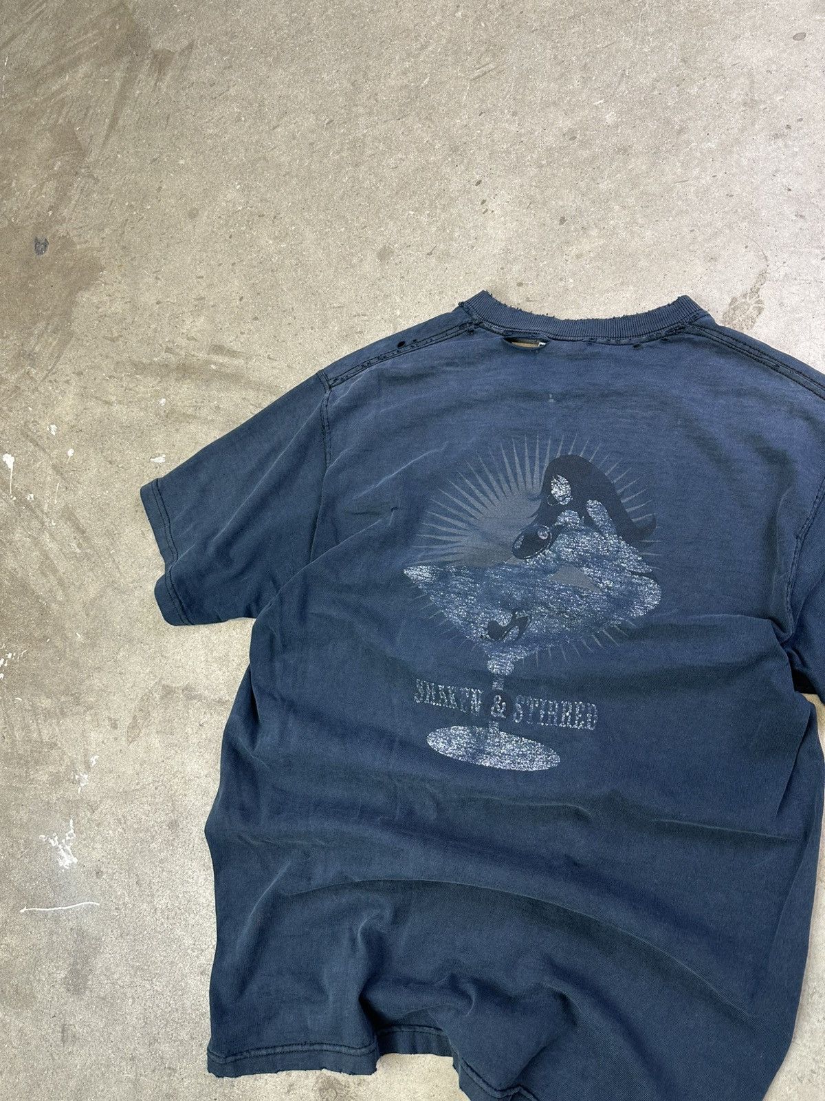 No Fear × Vintage Vintage No Fear Shaken & Stirred Thrashed Tee Medium Size US M / EU 48-50 / 2 - 2 Thumbnail