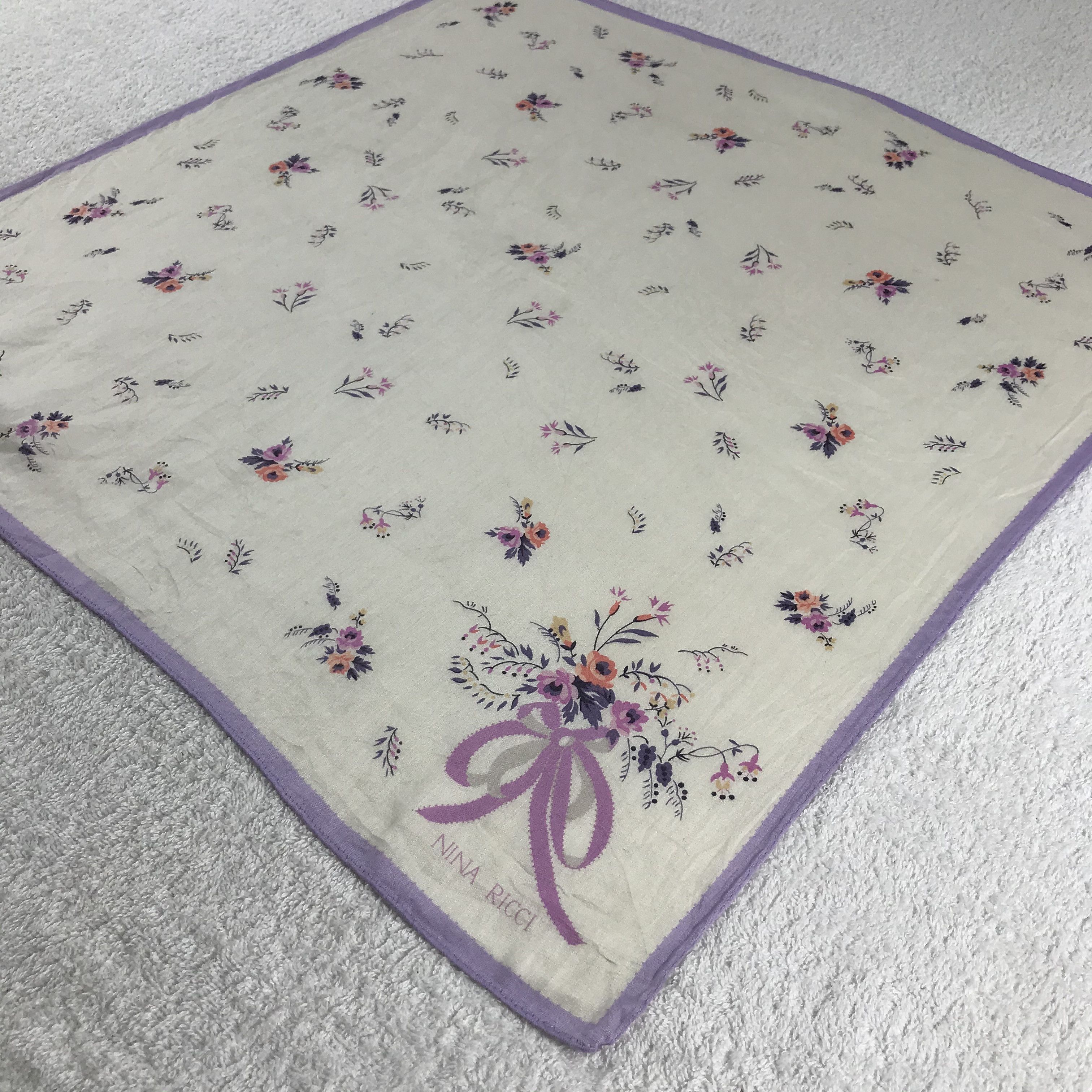 Nina Ricci × Vintage Pierre Balmain Bandana / Handkerchief / Neckerchief - S042 Size ONE SIZE - 2 Thumbnail