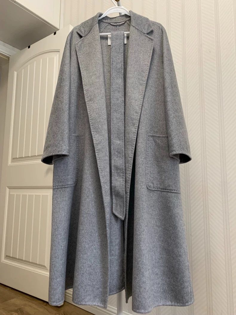 Max Mara Max Mara A labbro coat, 100% cashmere, Size S / US 4 / IT 40 - 1 Thumbnail