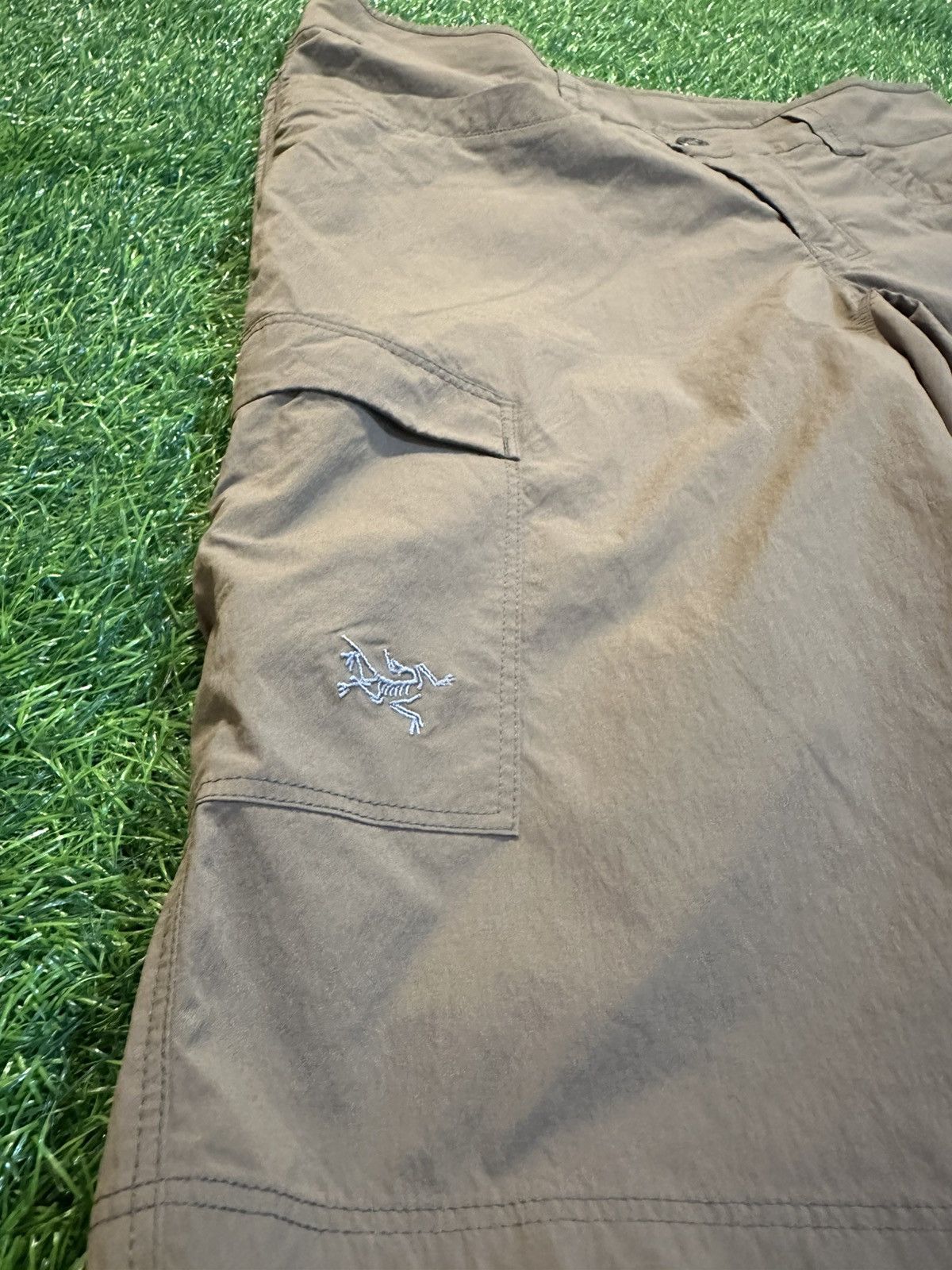 Arc'teryx Arcteryx Shorts Women Size 4 Size 27" / US 4 / IT 40 - 3 Thumbnail