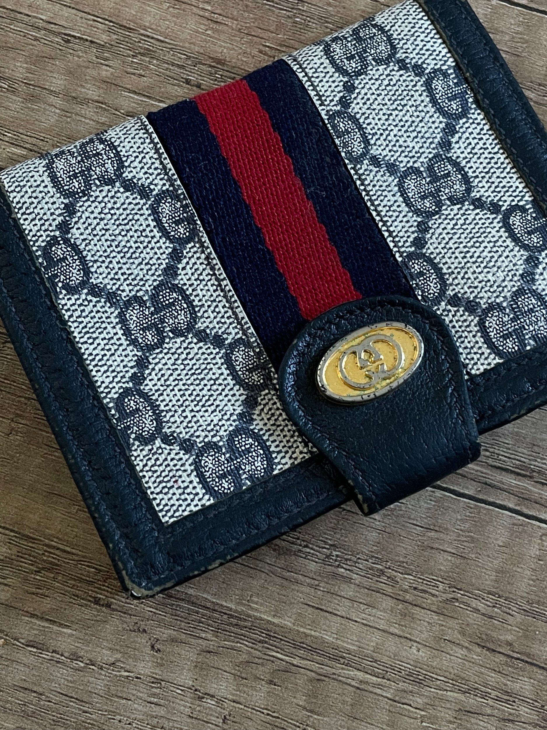 Gucci Gucci Vintage Accessory Collection Web Stripe Wallet Size ONE SIZE - 2 Thumbnail