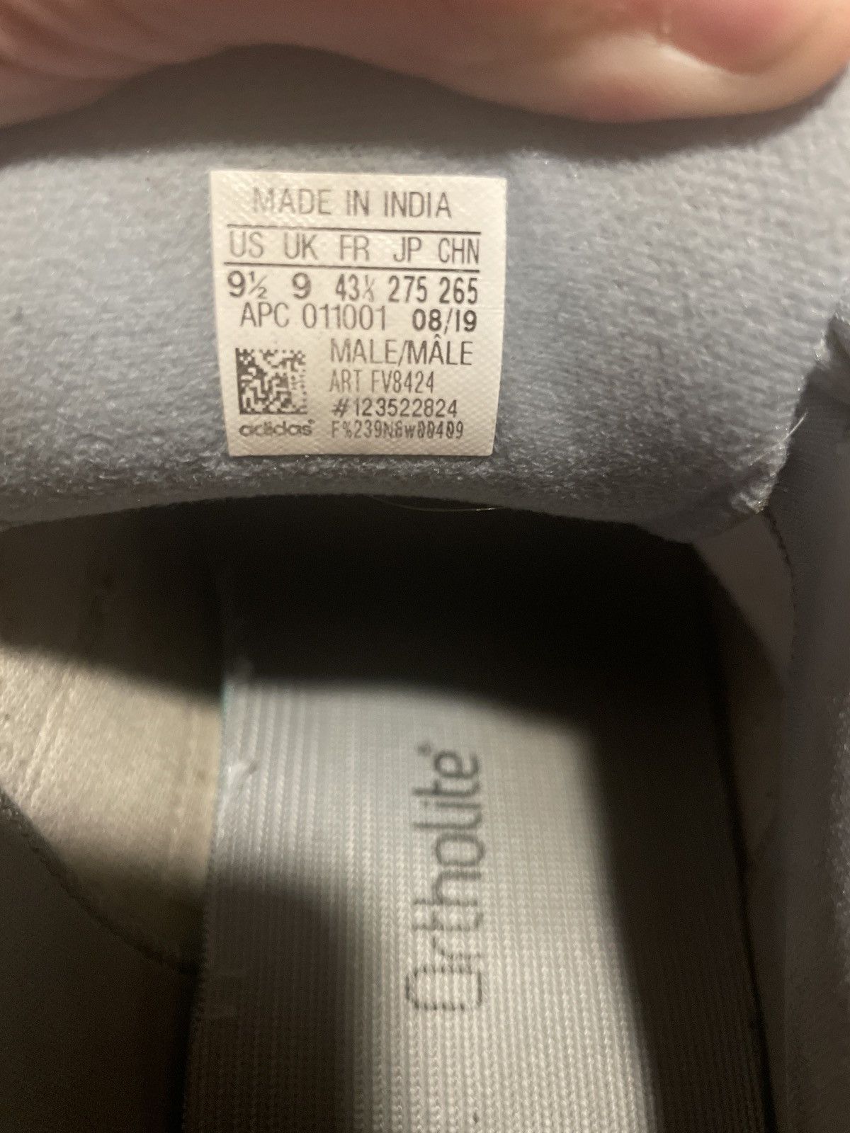 Adidas × Yeezy Yeezy 700 V2 Hospital Blue Size US 9.5 / EU 42-43 - 10 Thumbnail