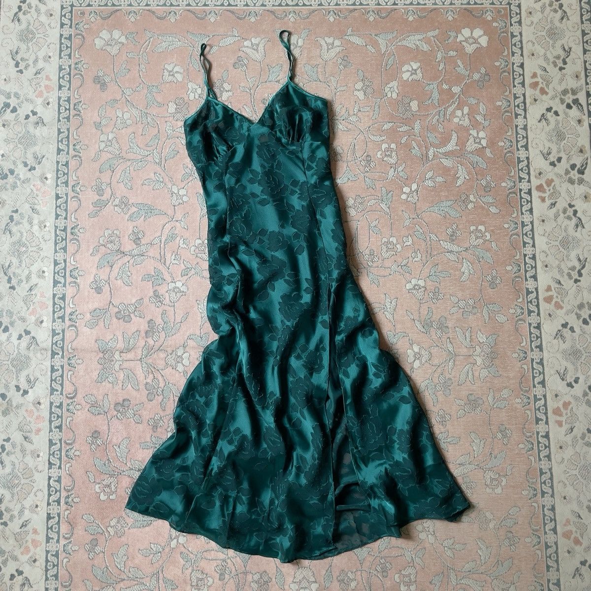 Victoria's Secret Victoria’s Secret 1990s Green Floral Burnout Slip Dress (L) Size L / US 10 / IT 46 - 9 Thumbnail
