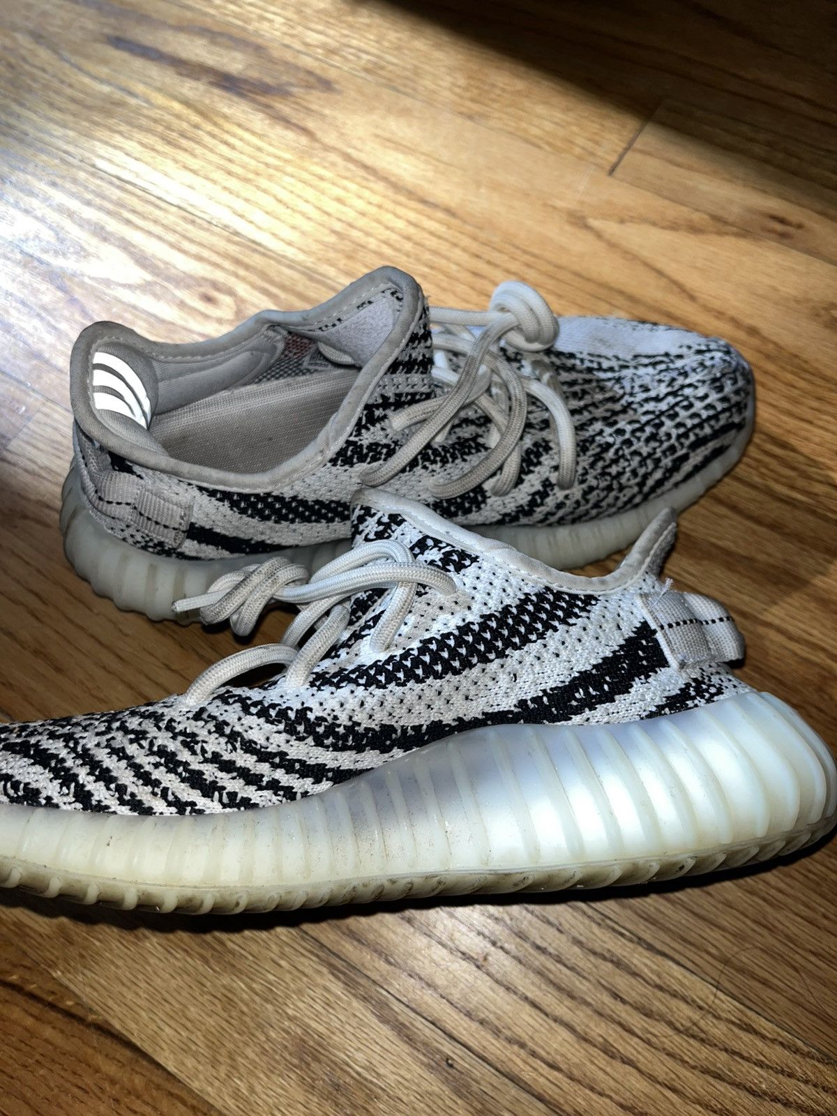 Yeezy 350 zebra