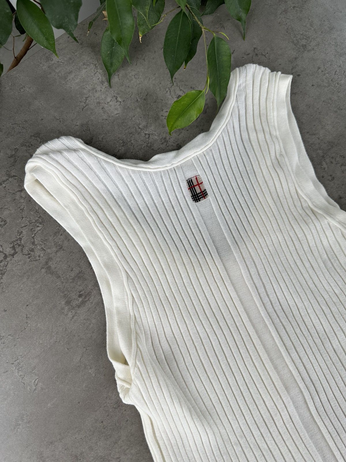 Burberry Burberry Tank Top Size L / US 10 / IT 46 - 8 Thumbnail