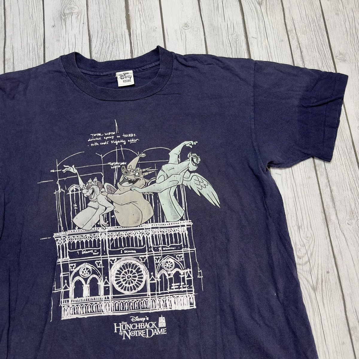 Disney × Vintage Vintage The Hunchback of Notre Dame tee Size US XL / EU 56 / 4 - 3 Thumbnail