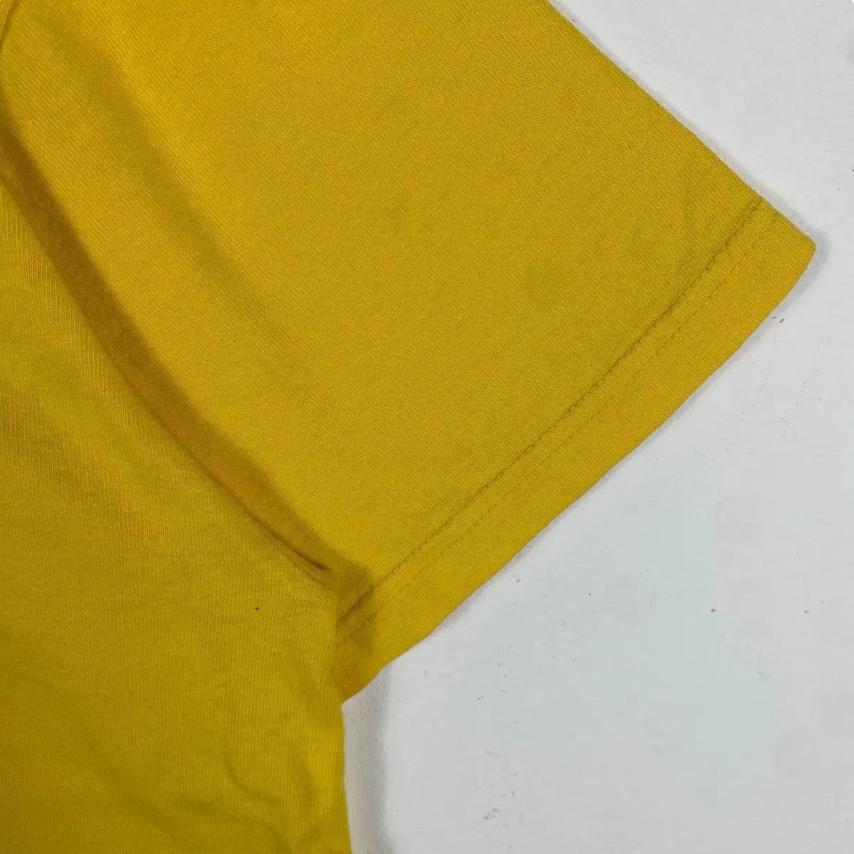 Takeo Kikuchi Vintage TAKEO KIKUCHI Wild Undaunted Graphic Tee Shirt Size US M / EU 48-50 / 2 - 3 Thumbnail