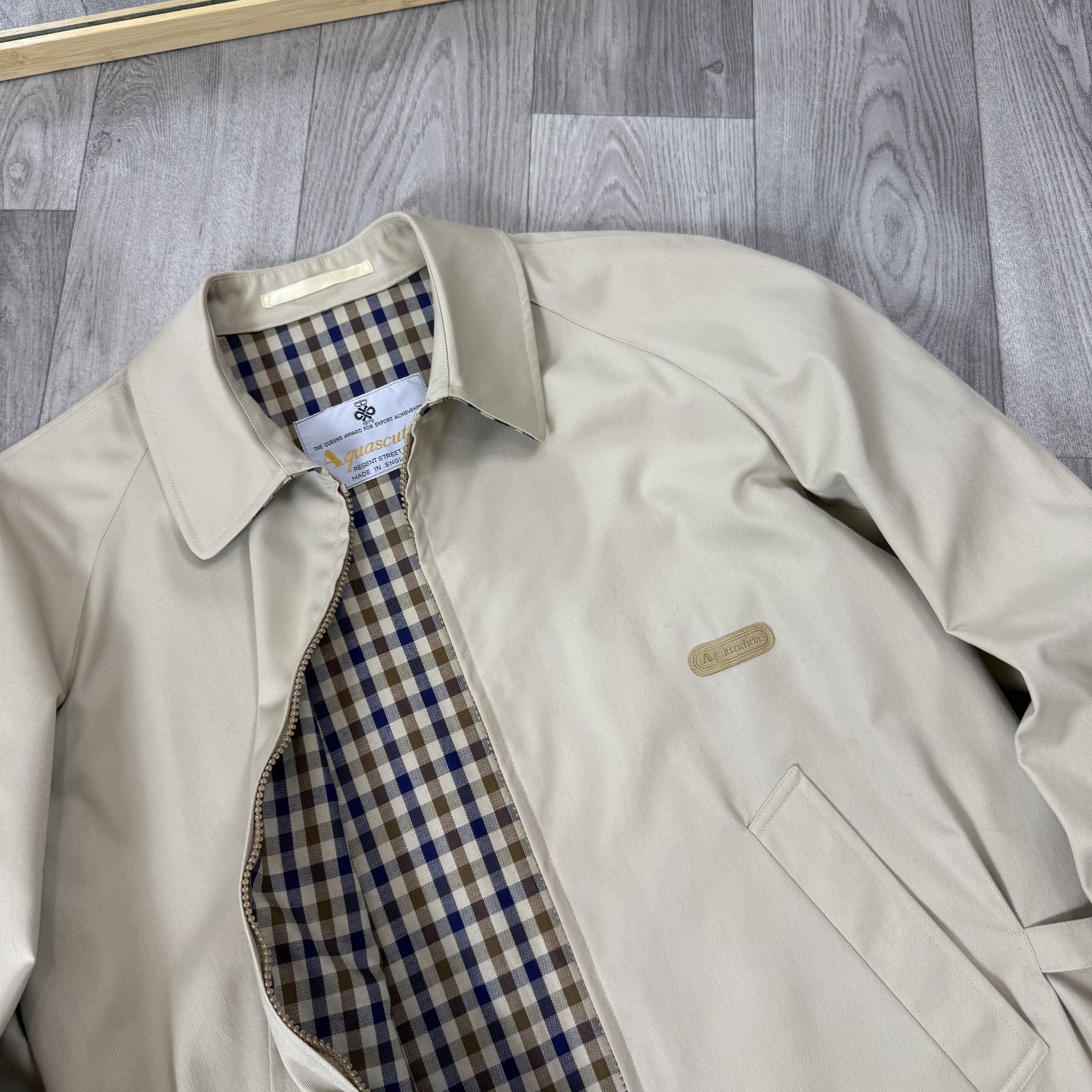 Aquascutum Vintage Aquasqutum 90s Old Money Women's Beige Jacket Size M / US 6-8 / IT 42-44 - 6 Thumbnail