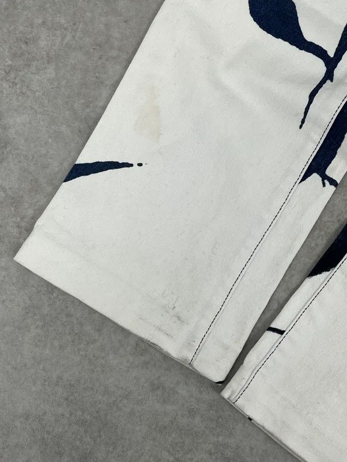 Just Cavalli 2000s Cavalli White Flowers Punk Navy Pants Size US 30 / EU 46 - 9 Thumbnail