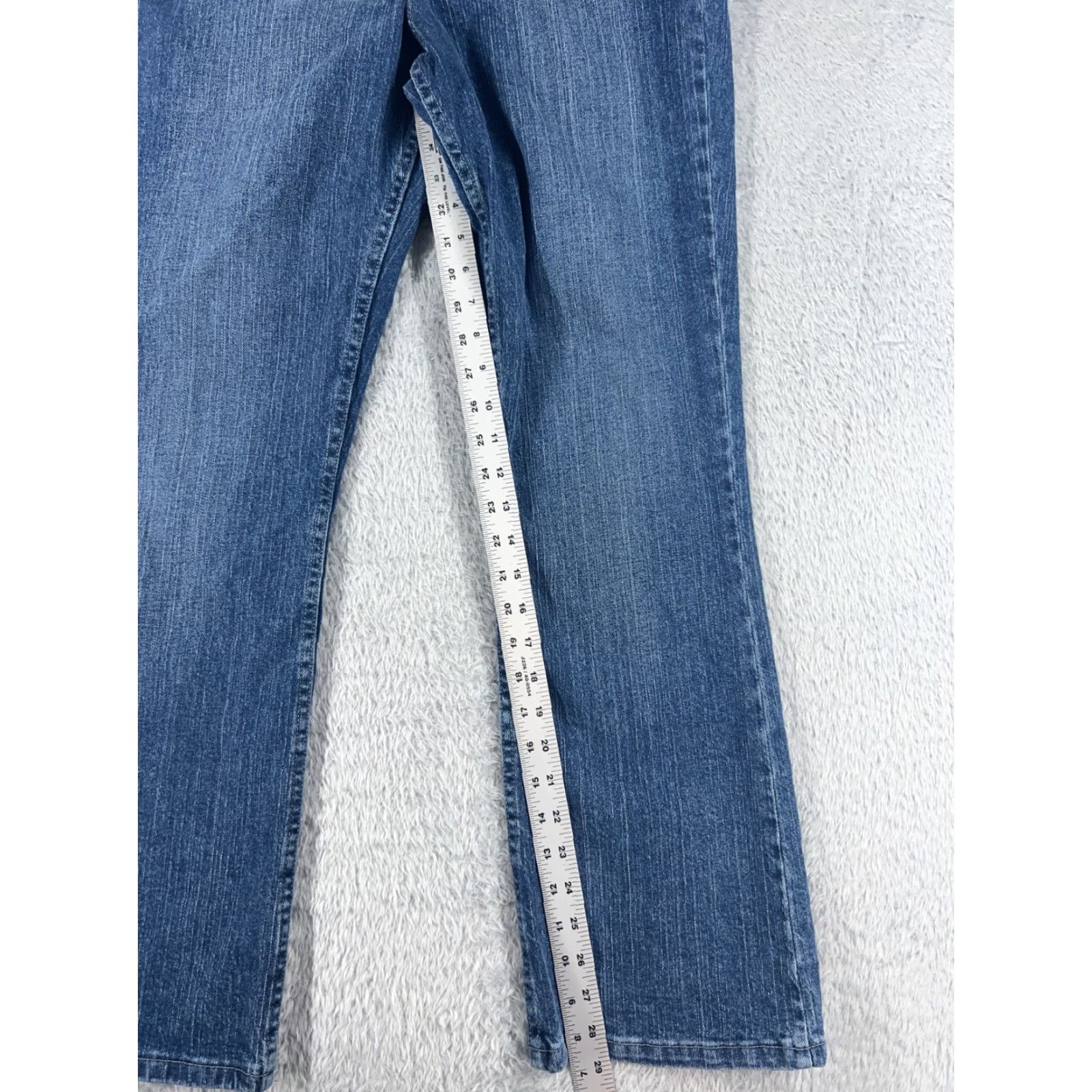 Lee Lee Jeans Womens 10 Blue Denim Flared Mid Rise Cotton Blend Zip Fly 28x29 Size 32" / US 10 / IT 46 - 7 Thumbnail