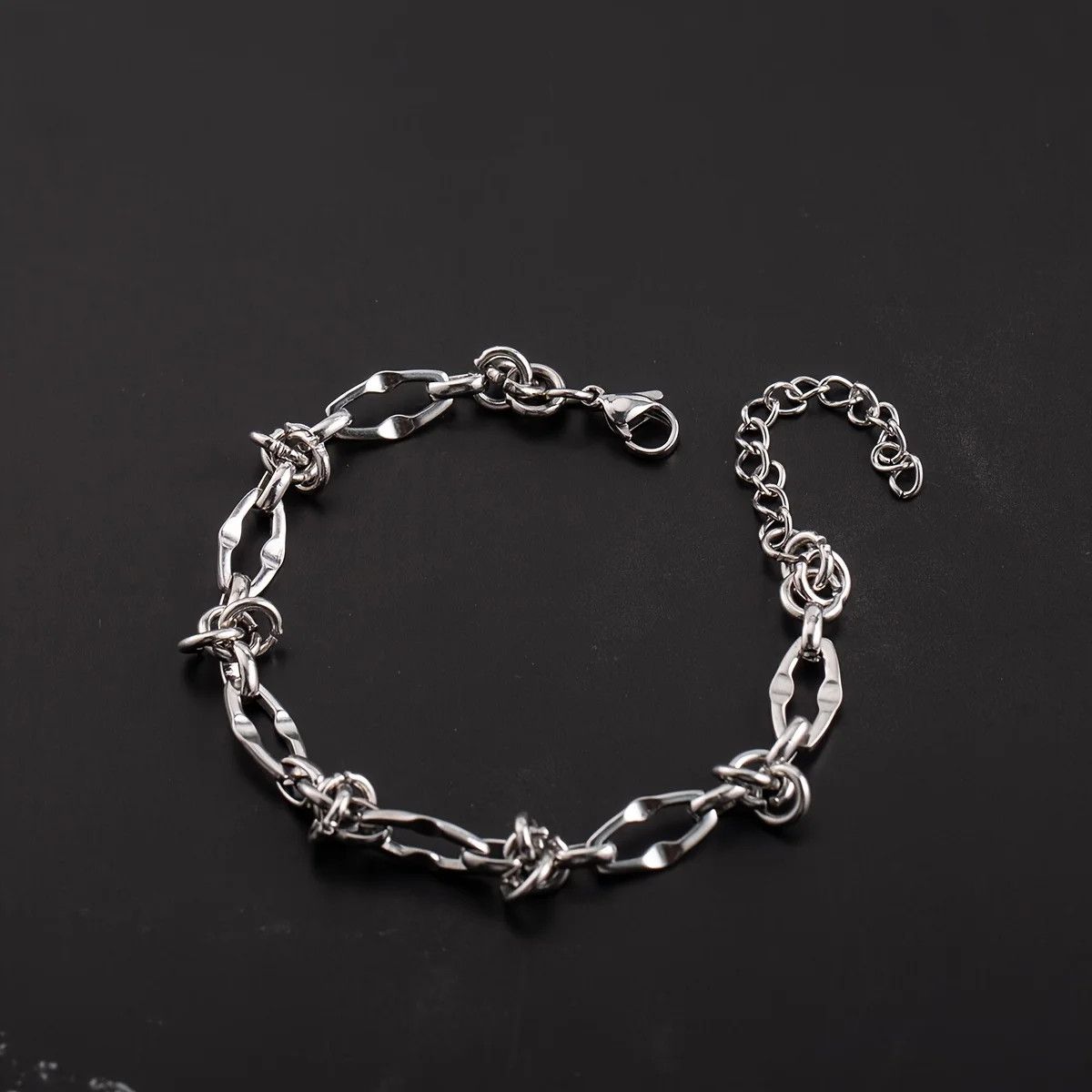 Other Chain Link with Knot Bracelet Size ONE SIZE - 1 Thumbnail