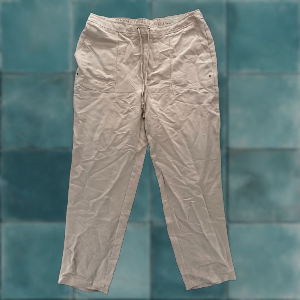 Vintage Chicos Pull On Pants Women's 2 Beige Stretch Fabric Drawstring Relaxed Ankle NWT Size 34" / US 12 / IT 48 - 1 Thumbnail