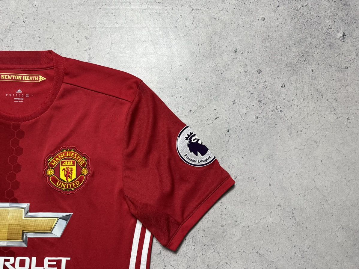 Adidas Adidas FC Manchester United Ibrahimovic #9 2016/2017 Jersey Size US M / EU 48-50 / 2 - 6 Thumbnail