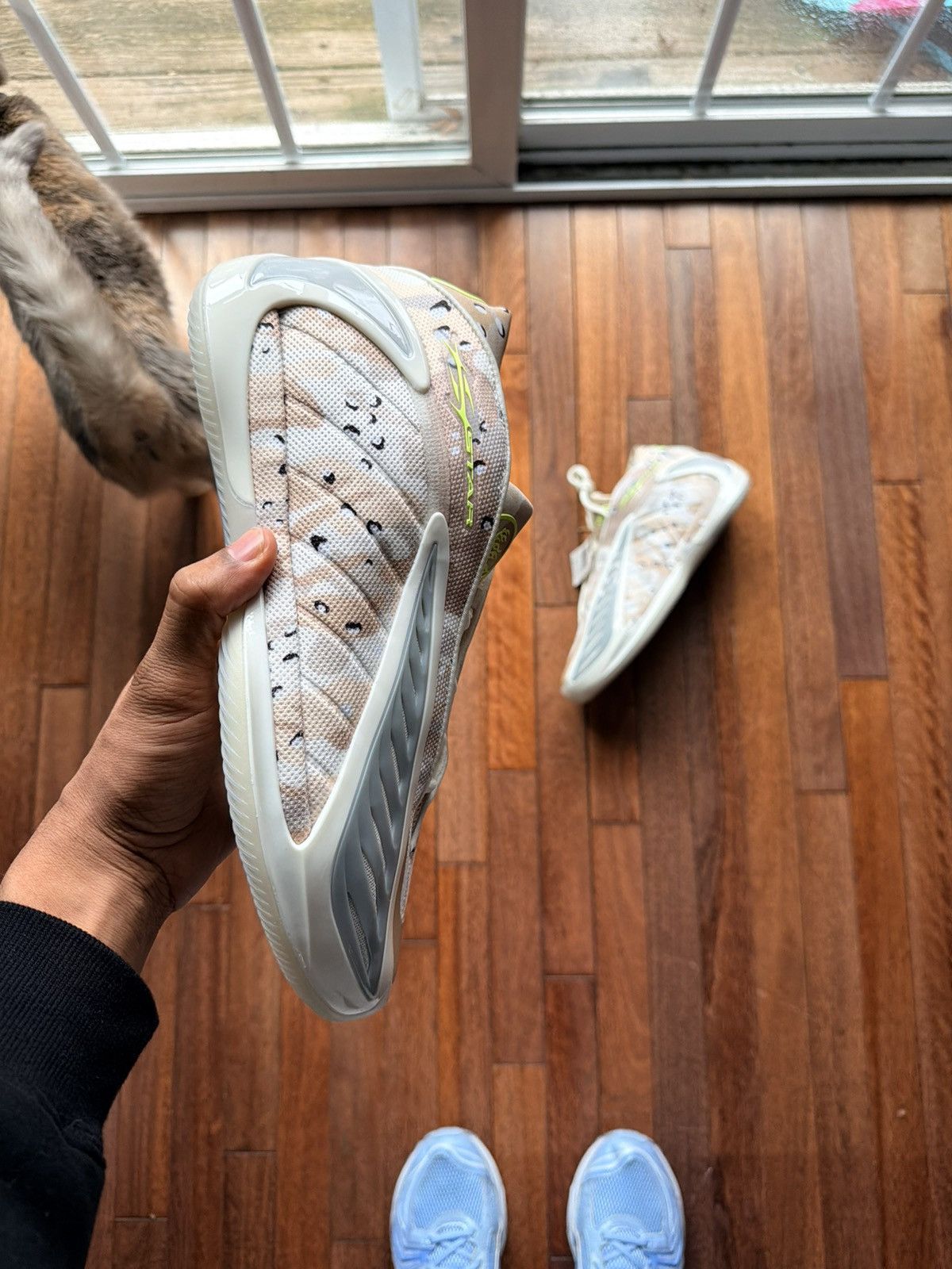 HELLSTAR Adidas Anthony Edwards AE 2 Hellstar - Desert camo Size US 11.5 / EU 44-45 - 7 Thumbnail