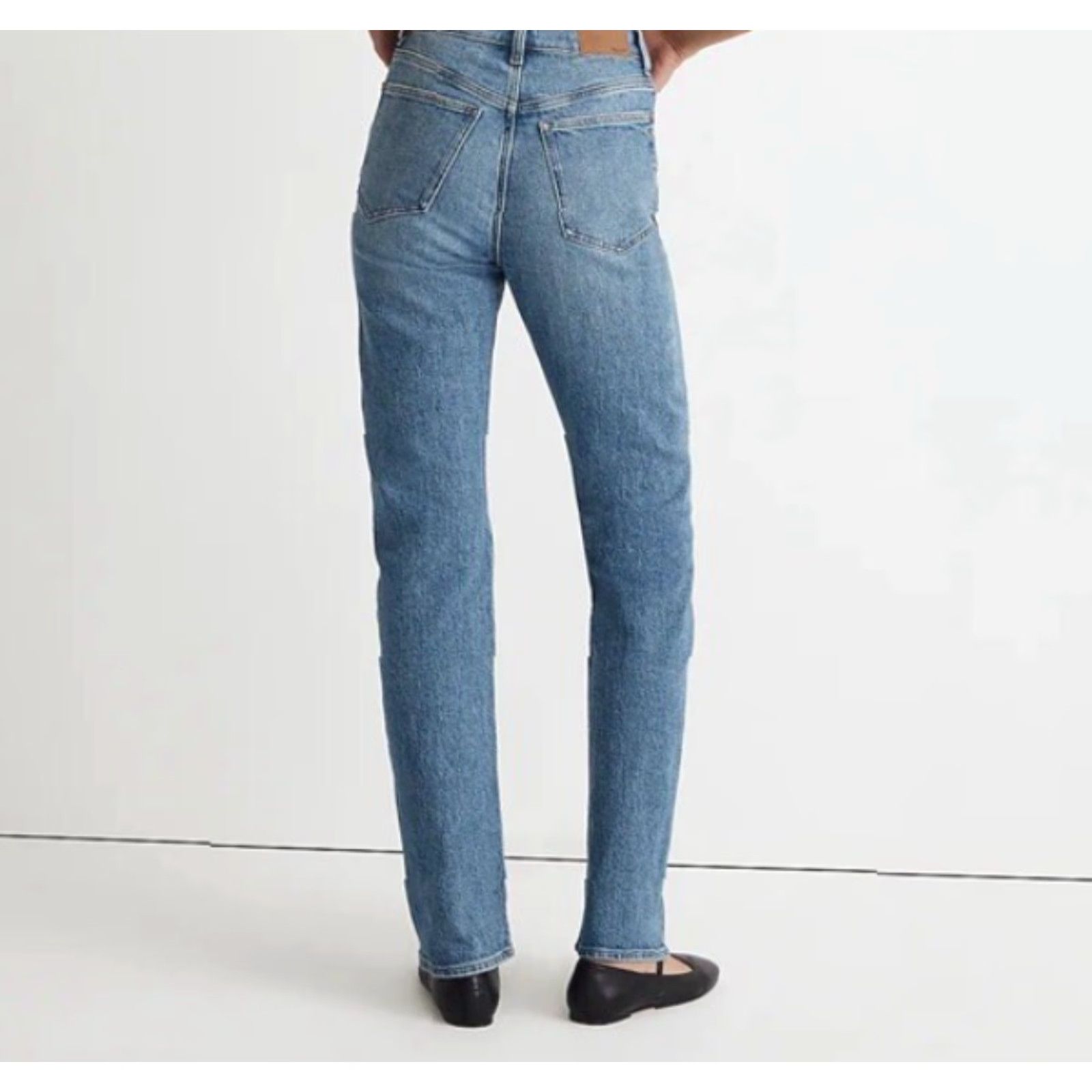 Madewell Madewell Petite 90s Straight Jeans Enmore Wash Size 32P Medium Wash Blue Womens Size 24" / US 00 / IT 34 - 4 Thumbnail