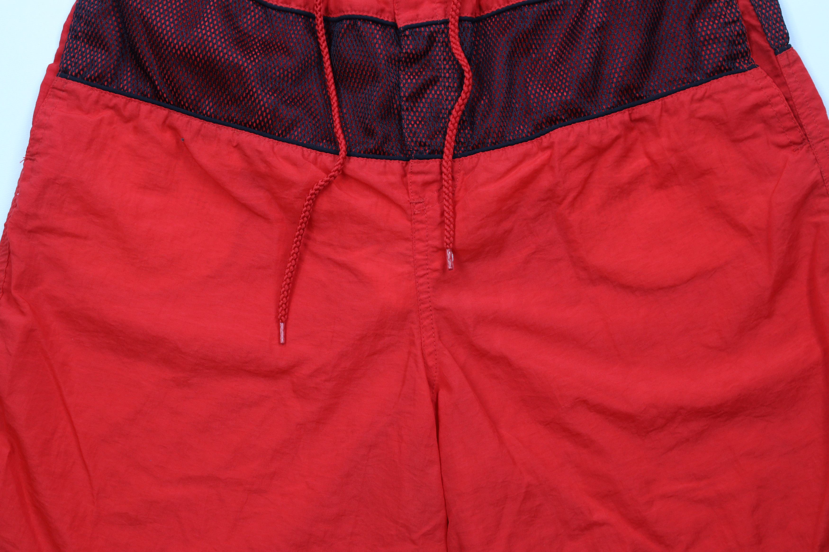 Vintage Vintage 90s Streetwear Lined Shorts Swim Trunks Red Size US 32 / EU 48 - 3 Thumbnail