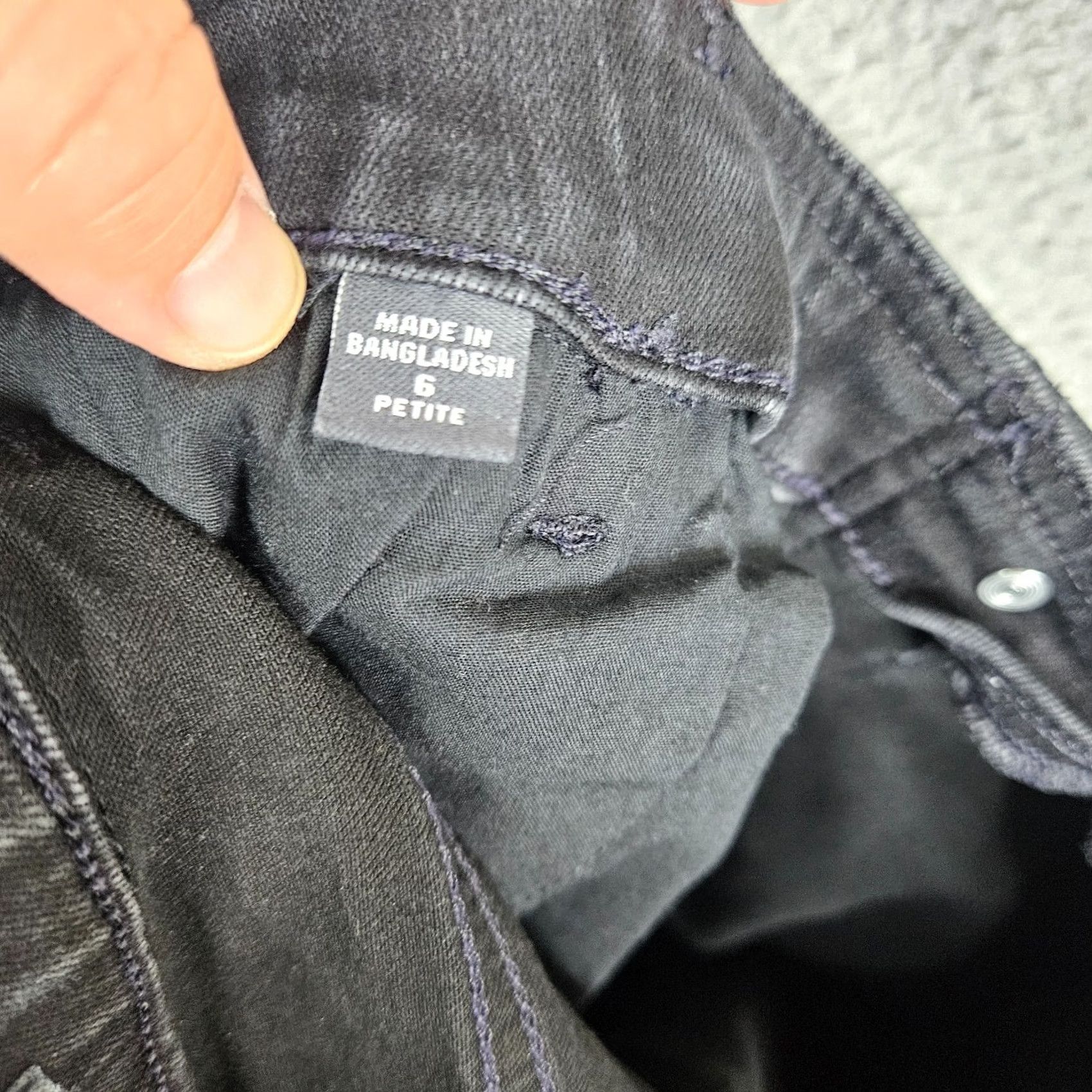 J. Jill J.Jill Denim Dark Wash High Rise Cropped Jean Size 6 Women Jeans Crop Mid Rise Blue Cotton Modal Polyester Pants 5-Pocket Size 28" / US 6 / IT 42 - 6 Thumbnail