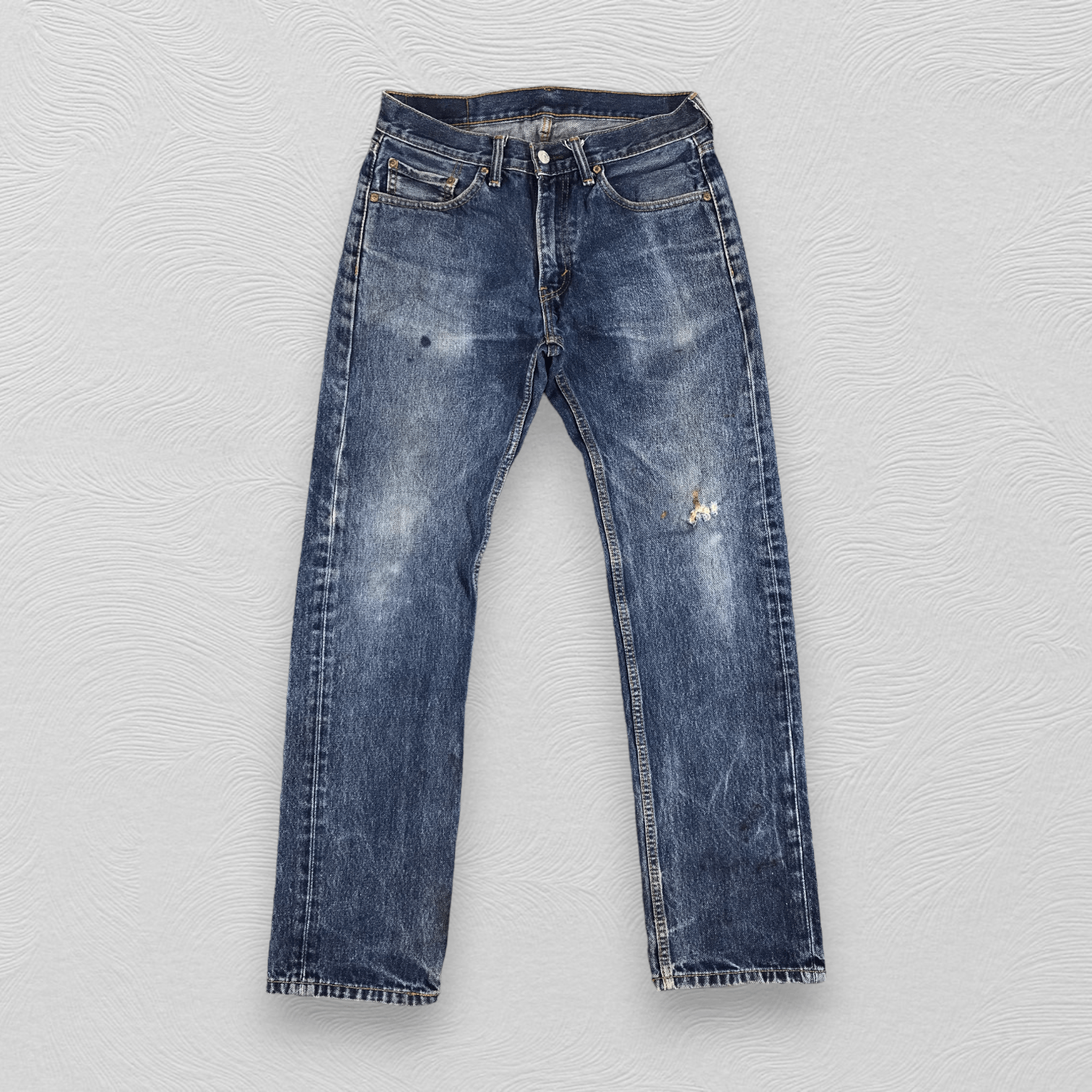 Levi's Faded Blue Vintage Levi's 505 Jeans Distress Denim KJ549 Size US 30 / EU 46 - 1 Thumbnail