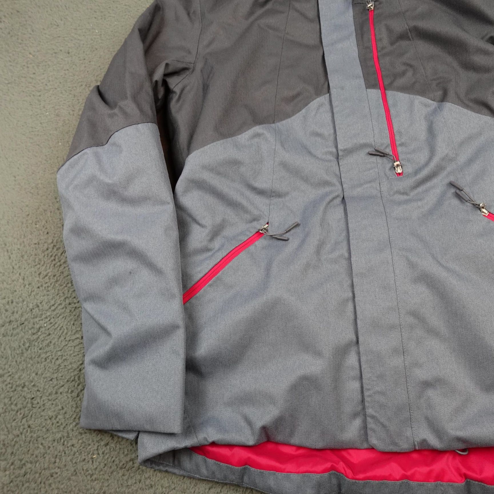 The North Face VINTAGE? No. The North Face Jacket Womens L Gray Pink Hooded Insulated Ski Snow NF0A3LKU Size L / US 10 / IT 46 - 3 Thumbnail