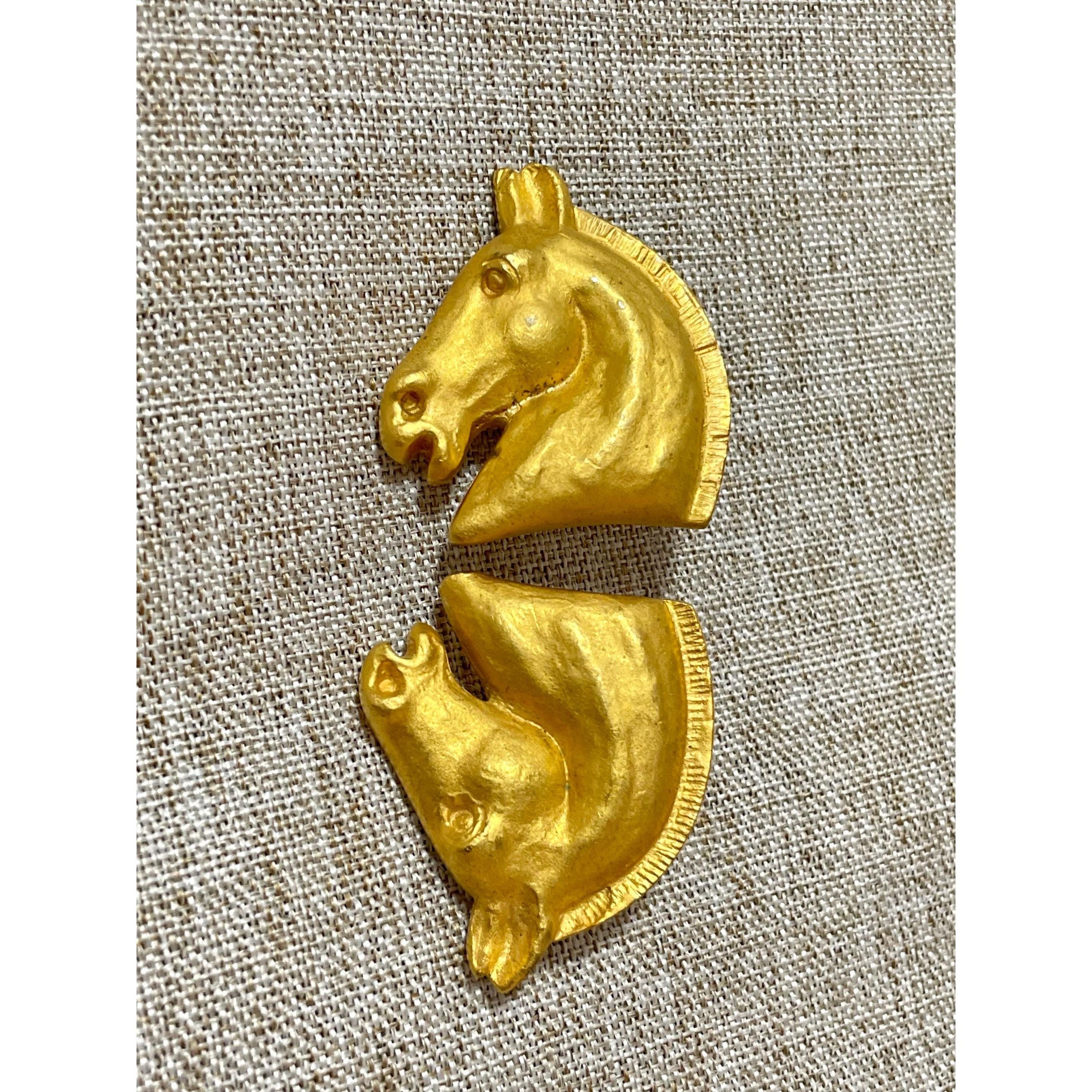 Hermes Vintage HERMES gold tone horse earrings. Size ONE SIZE - 4 Thumbnail