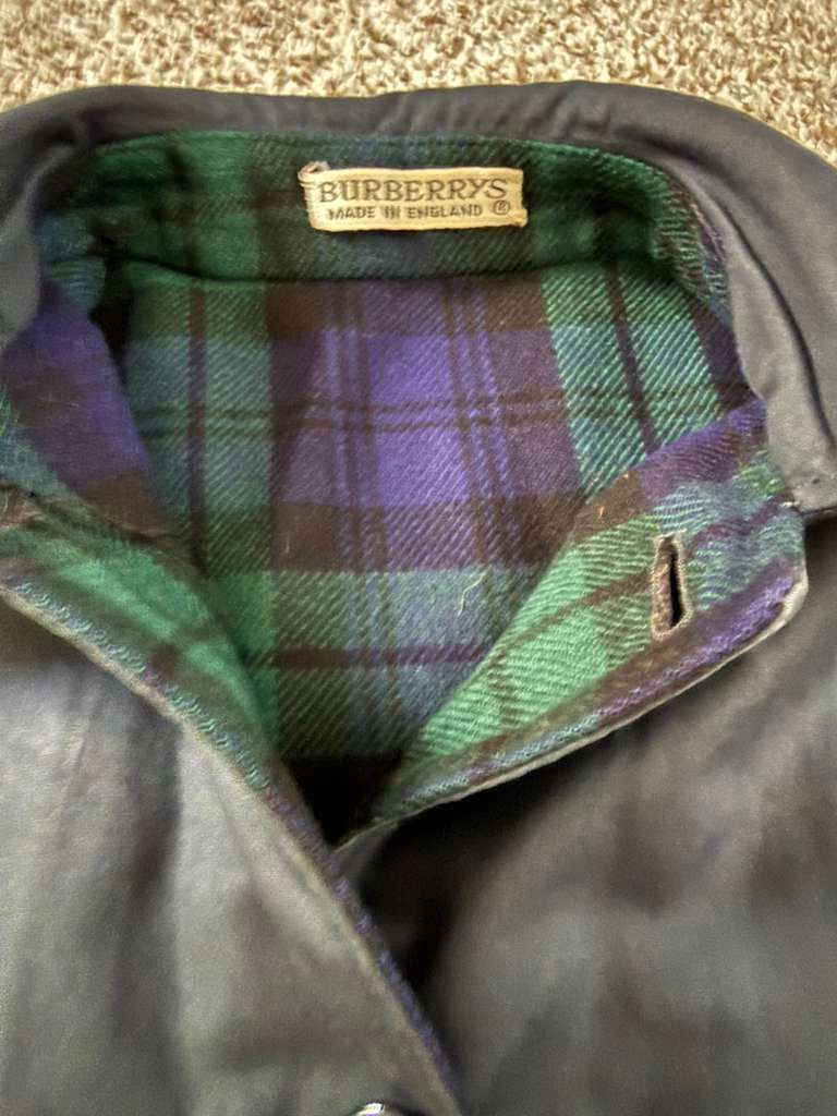 Burberry 1960s BURBERRY CHECKED WOOL PLAID REVERSIBLE CAPE COAT Size ONE SIZE - 3 Thumbnail