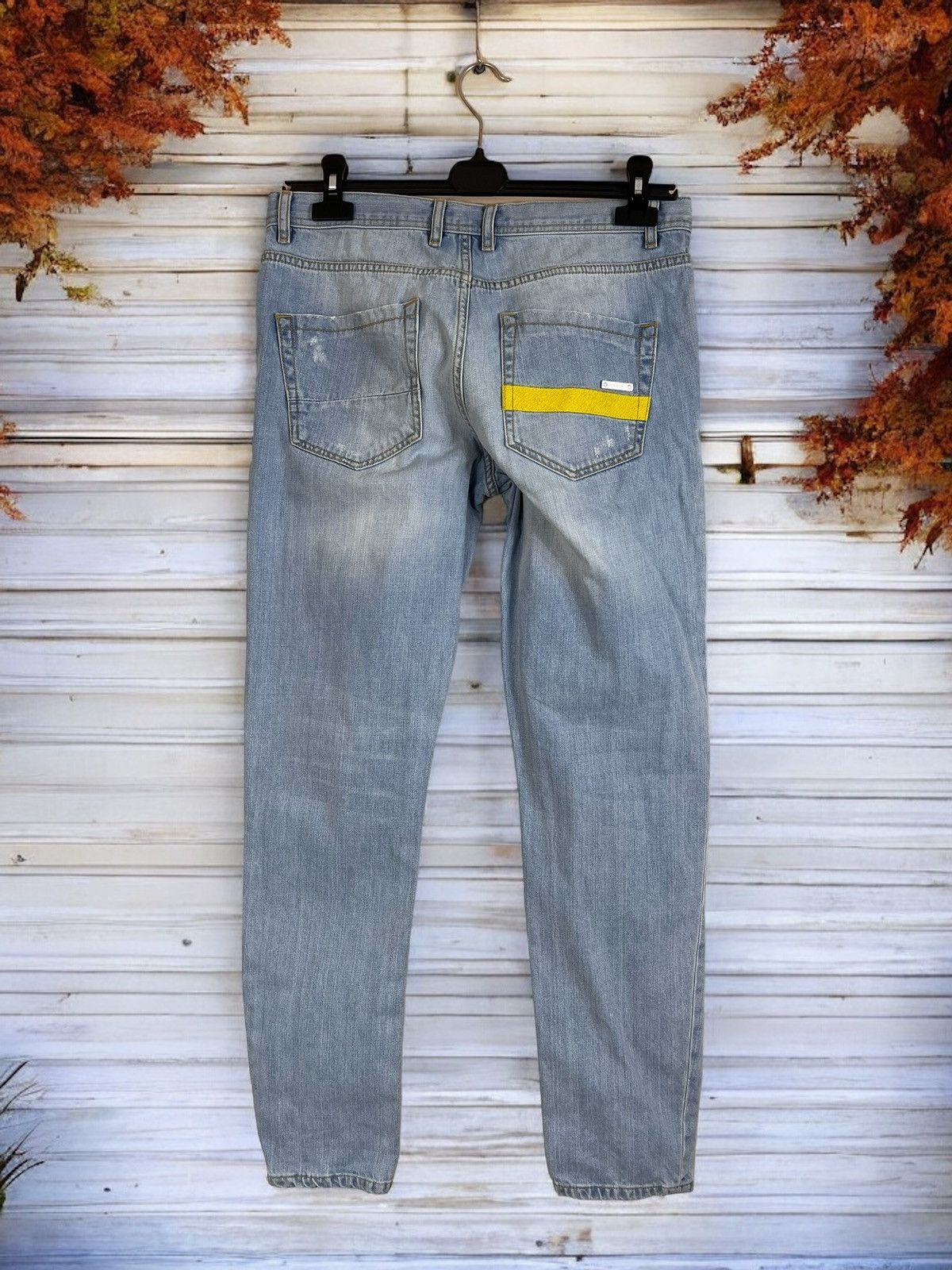 Iceberg Iceberg Milan 23 size 33 men’s jeans Size US 33 - 3 Thumbnail