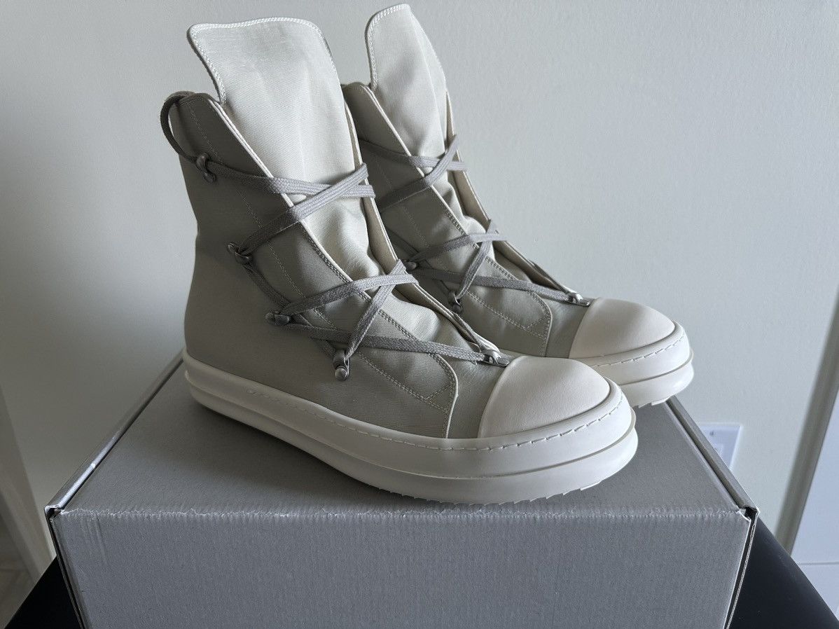 image of Rick Owens x Rick Owens Drkshdw Hexa Ramones Pearl Shoes in White, Men's (Size 9)
