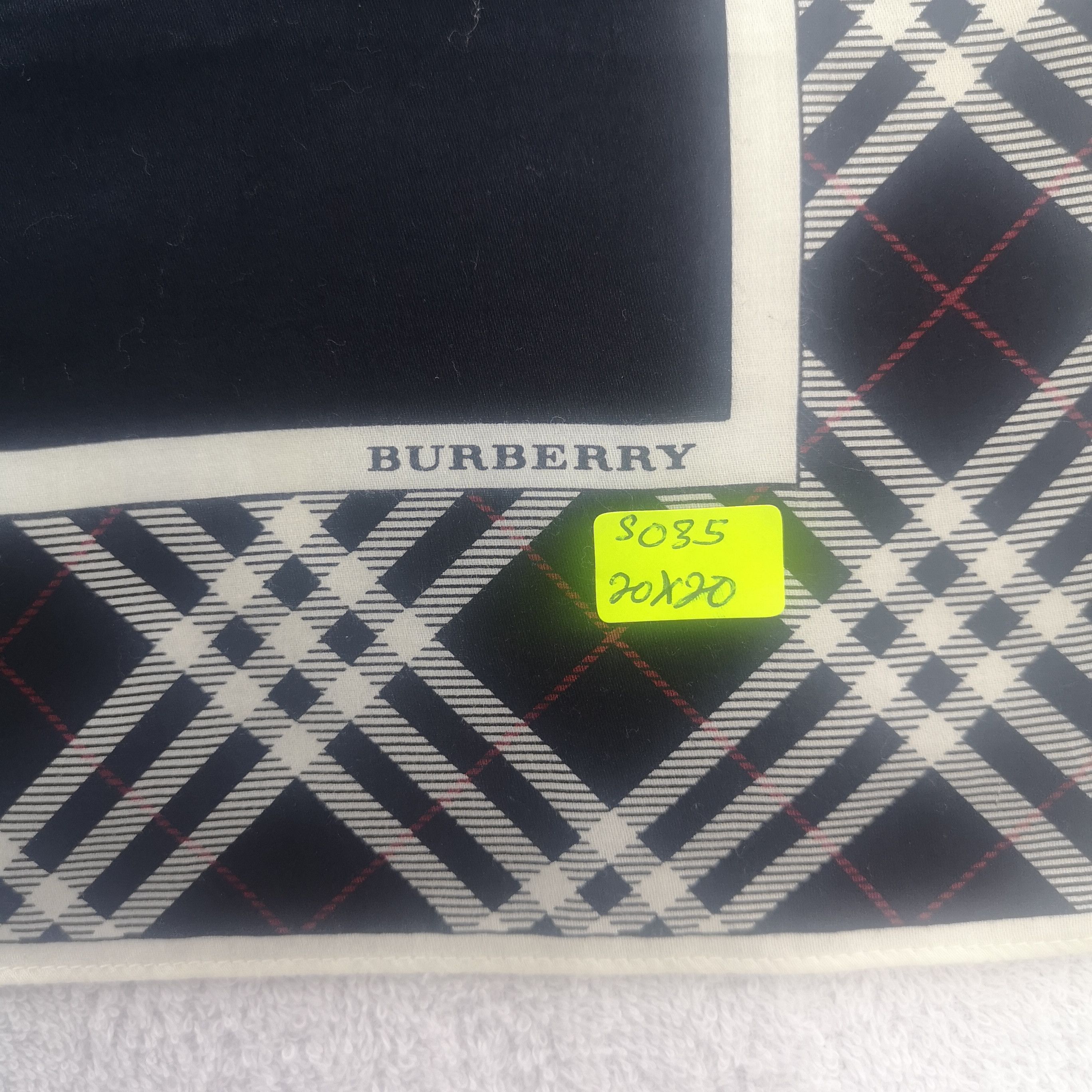 Burberry × Vintage Burberry Bandana / Handkerchief / Neckerchief - S035 Size ONE SIZE - 5 Thumbnail
