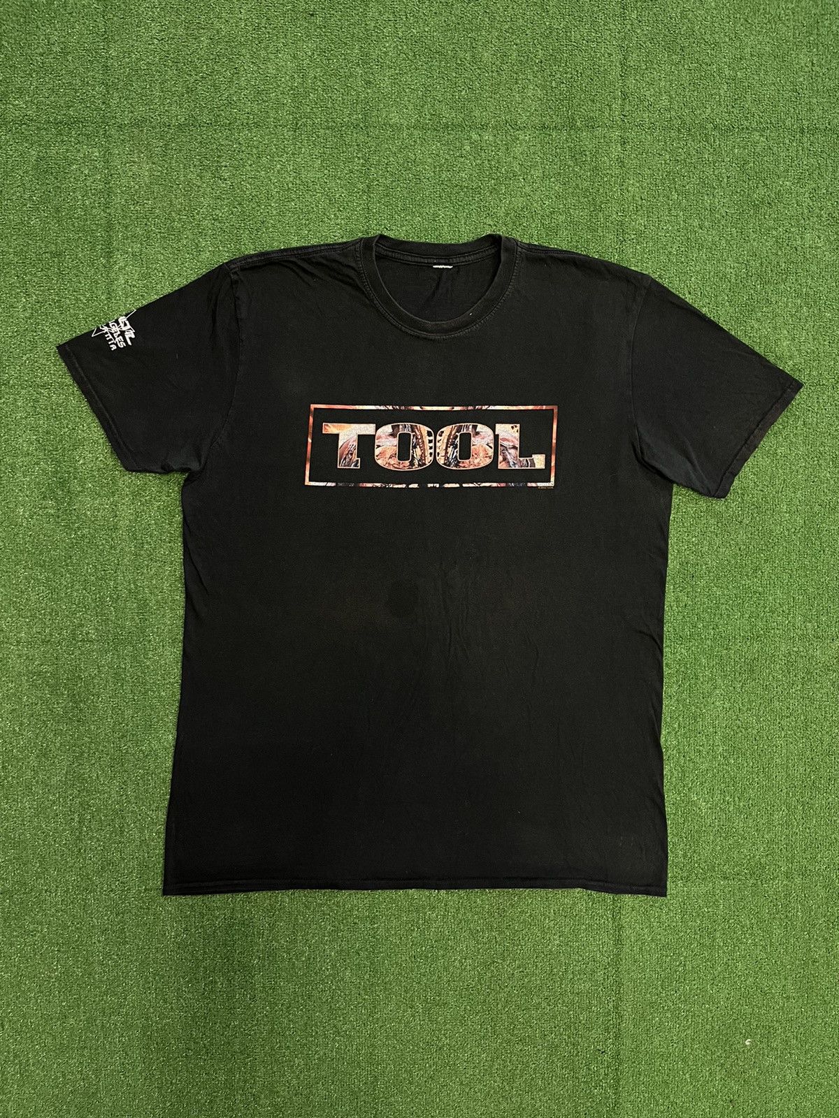Band Tees × Rock T Shirt × Vintage Vintage 00s Tool Los Angeles 