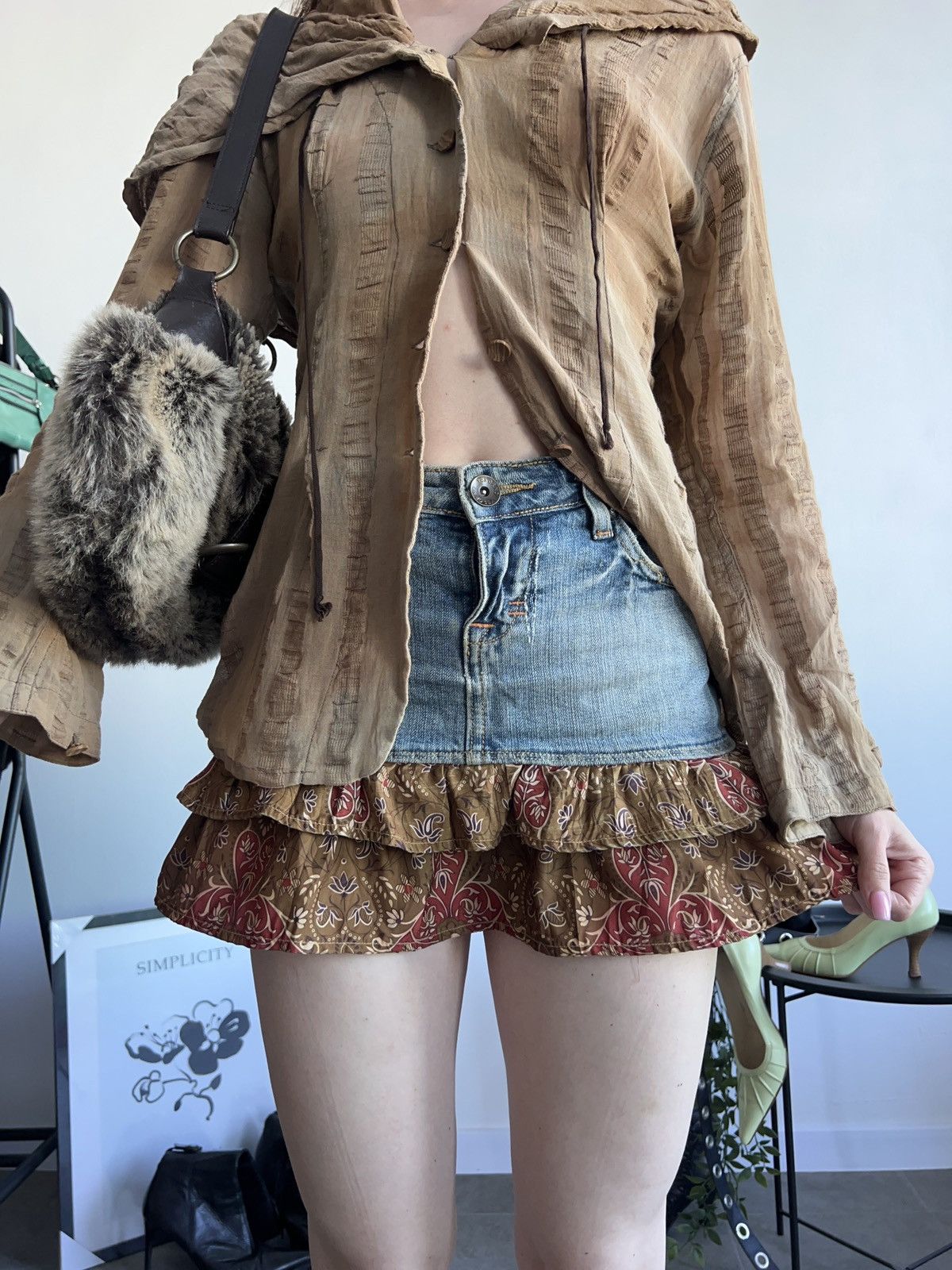 Vintage Y2K Mini Skirt Avant Garde Ruffle Denim Sexy 00s Size 26" / US 2 / IT 38 - 1 Thumbnail