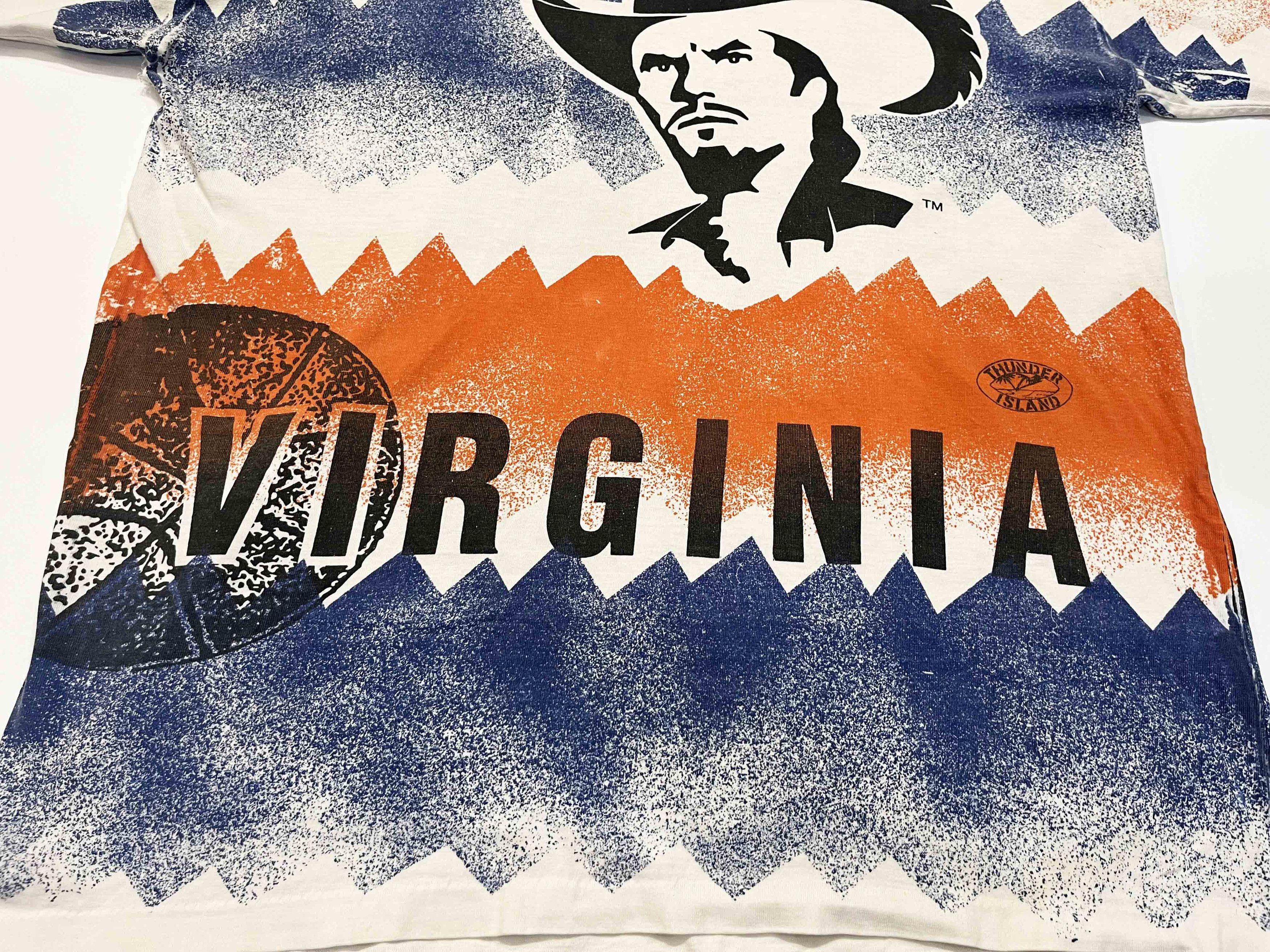 Vintage Vintage Virginia Cavaliers AOP Thunder Island T-Shirt Size US L / EU 52-54 / 3 - 4 Thumbnail