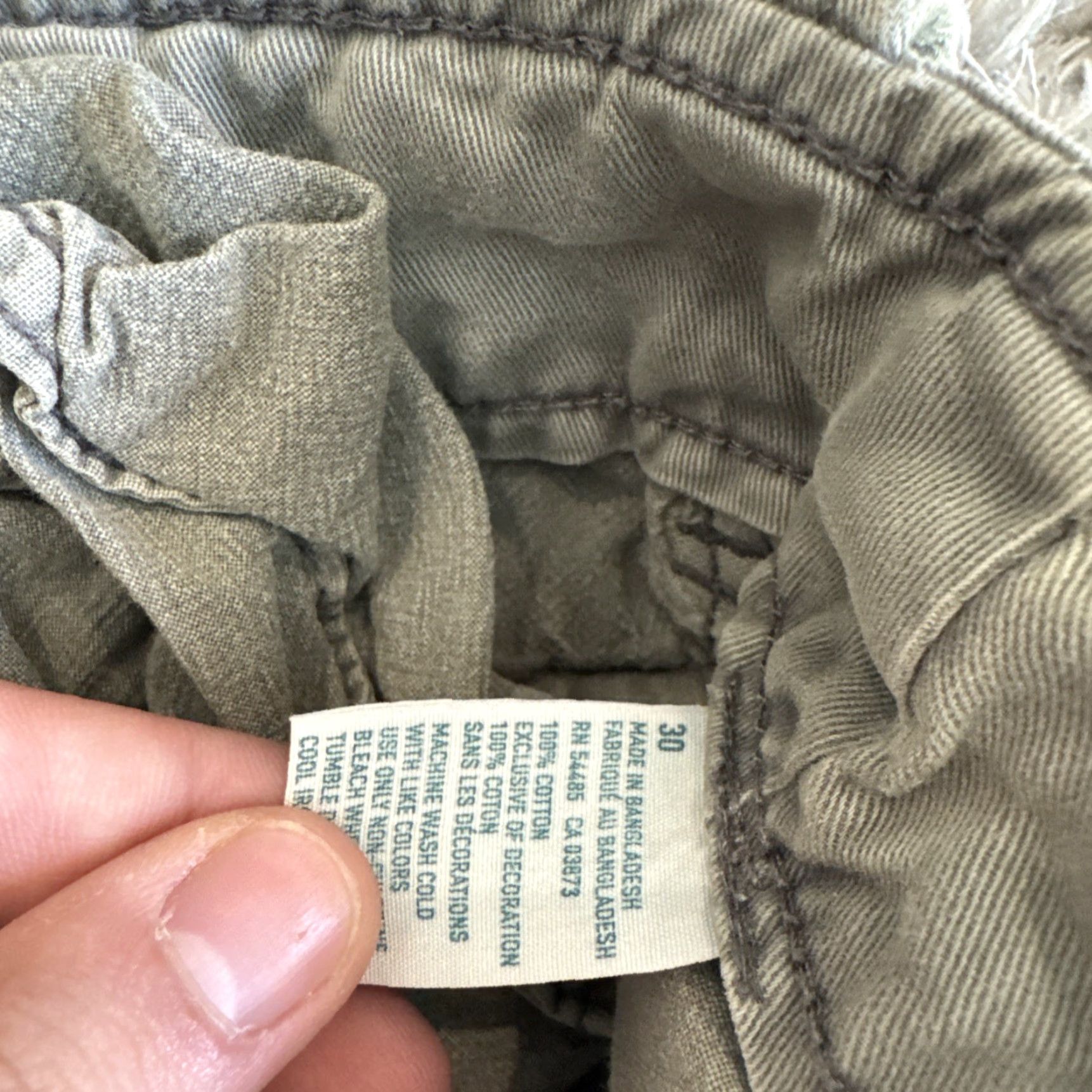 American Eagle Outfitters VINTAGE American Eagle Outfitters Cargo Shorts Men Sz 30 Green Hip Hop Cargo Pockets 00’s Size US 30 / EU 46 - 7 Thumbnail