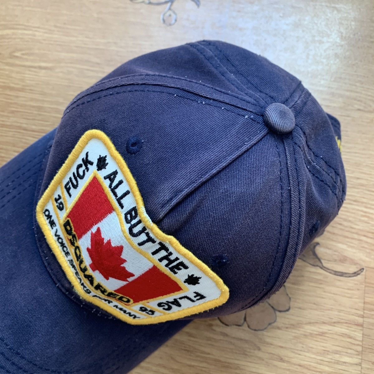 Dsquared2 Dsquared2 Distressed Cap Canadian Flag Icon Baseball Hat Size ONE SIZE - 8 Thumbnail