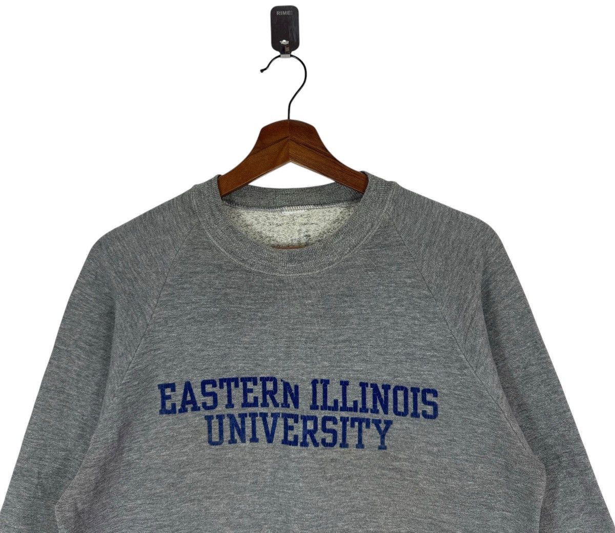 Vintage VINTAGE 80S EASTERN ILLINOIS UNIVERSITY PULLOVER CREWNECK Size US M / EU 48-50 / 2 - 3 Thumbnail