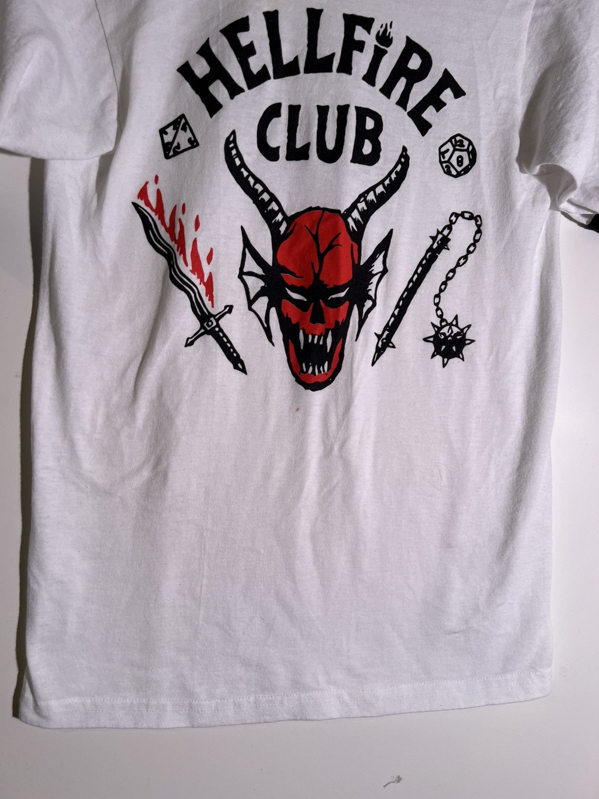 Vintage Late Y2K 2000’s Vintage Stranger Things Hellfire Club Shirt Size US S / EU 44-46 / 1 - 4 Thumbnail