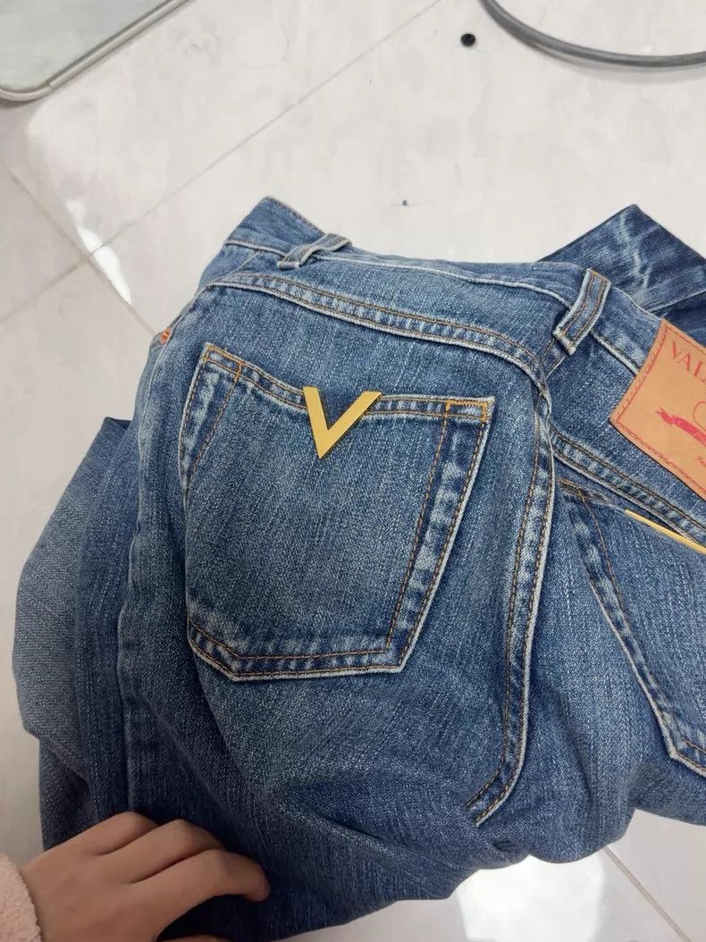 Valentino Valentino Casual jeans with a patterned hem pattern Size 24" / US 00 / IT 34 - 6 Thumbnail