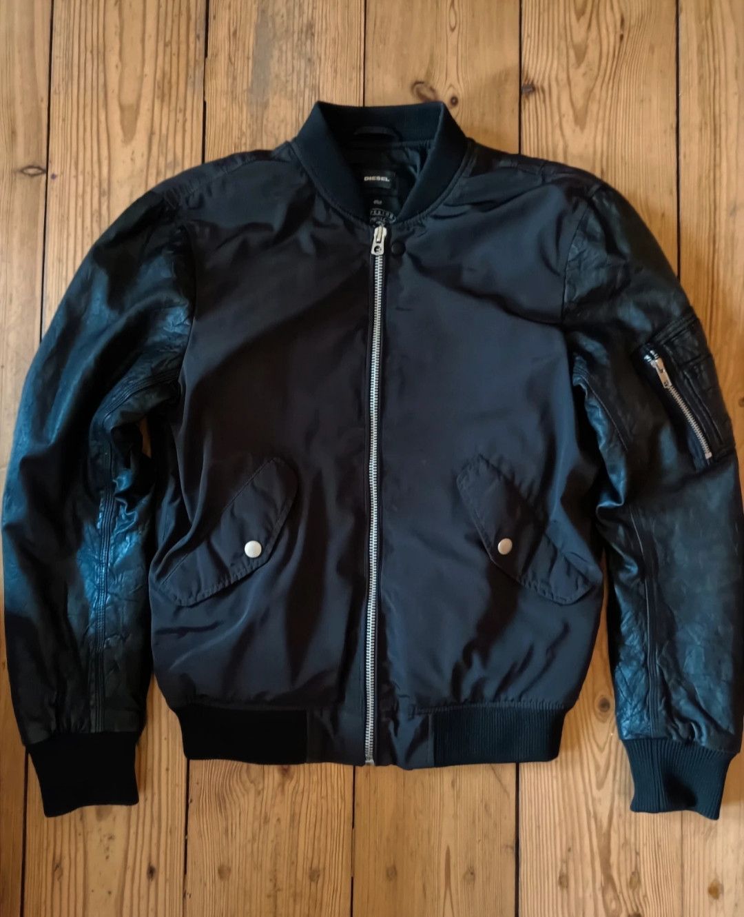Diesel Diesel black leather bomber jacket with leather sleeves Size US L / EU 52-54 / 3 - 1 Thumbnail