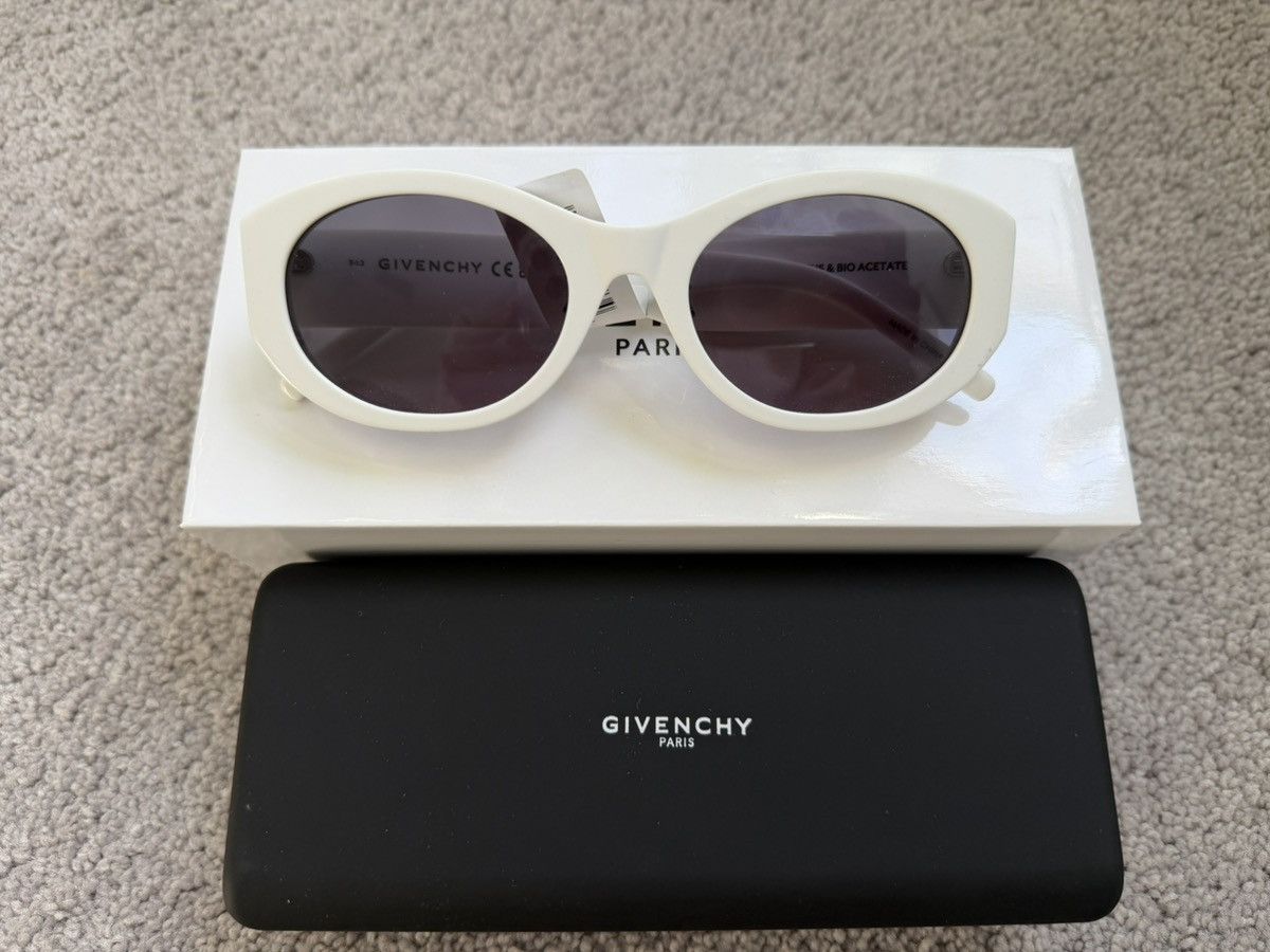 Givenchy givenchy gv40020f white acetate round sunglasses Size ONE SIZE - 1 Thumbnail