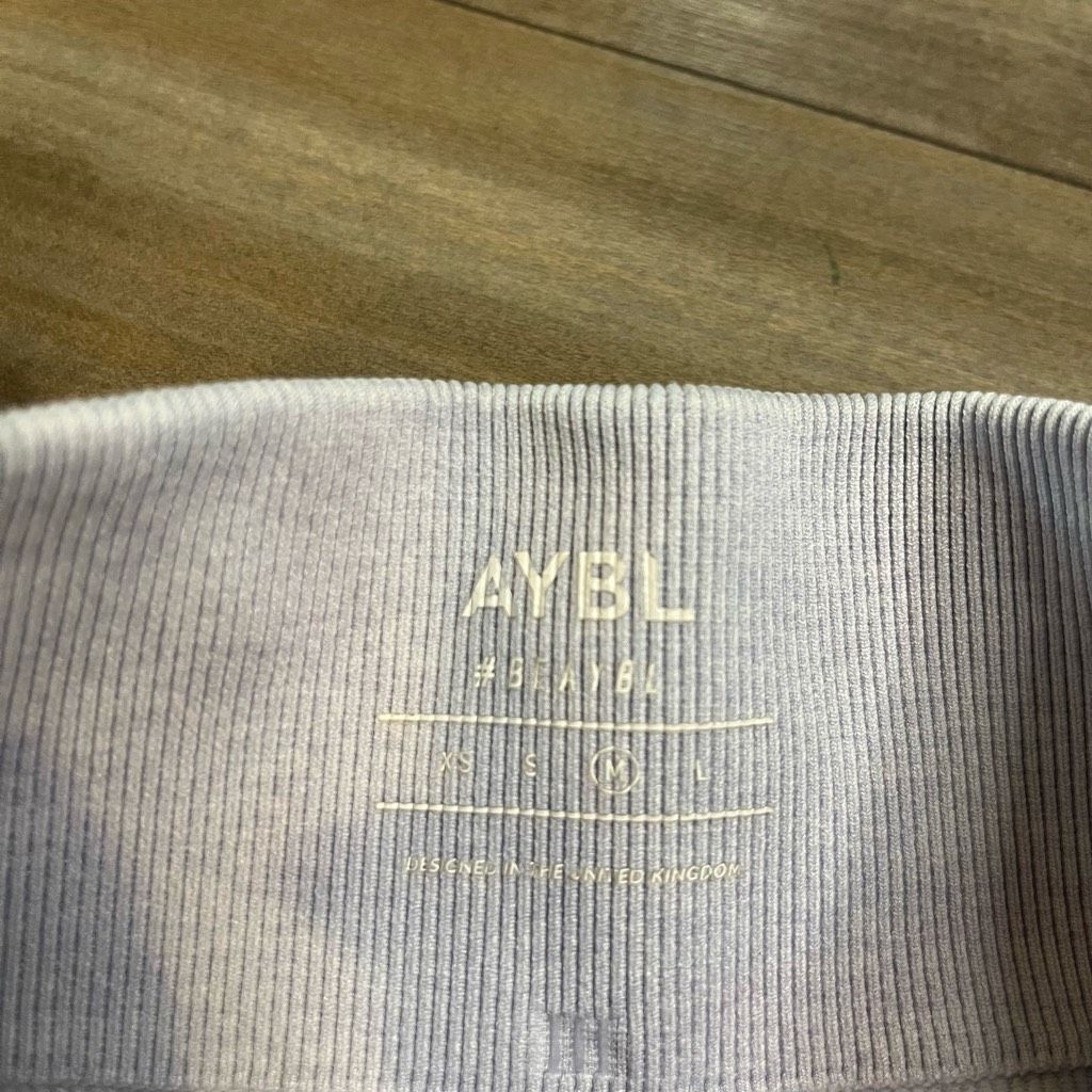 Gymshark Aybl Light Blue Activewear Biker Shorts Women Medium Bin G-3 Size 27" / US 4 / IT 40 - 3 Thumbnail