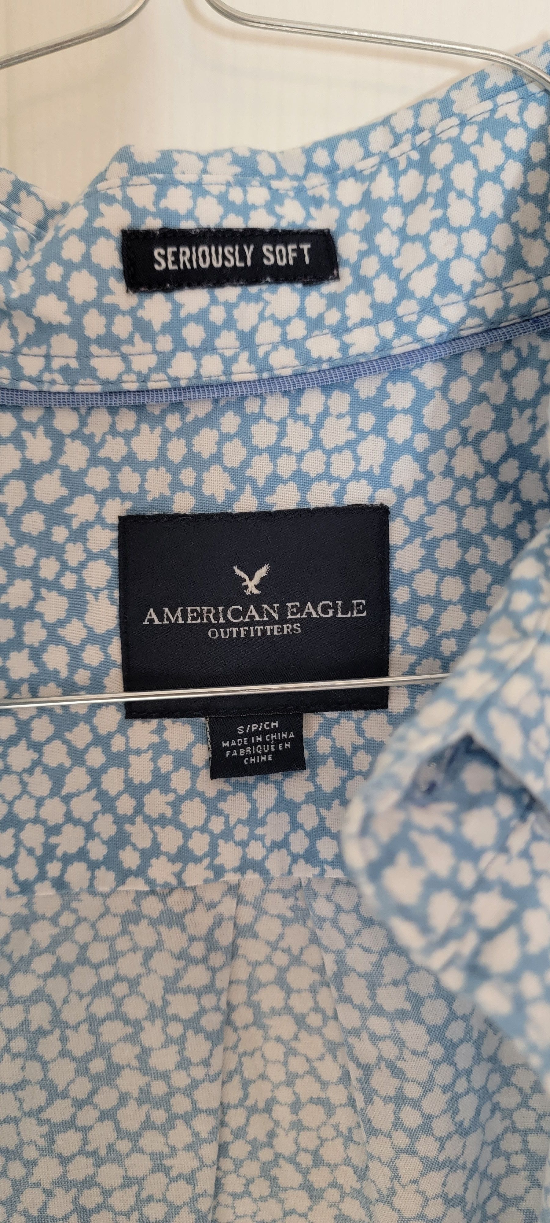 American Eagle Outfitters Blue with clouds / smoke Size US S / EU 44-46 / 1 - 3 Thumbnail