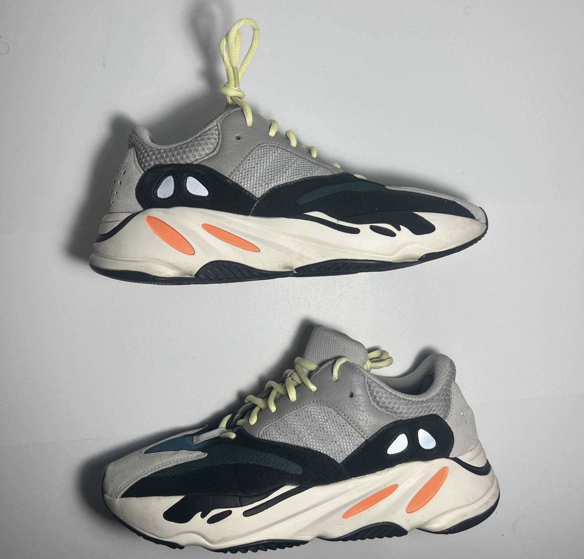 Adidas Yeezy 700 wave runner size 9.5 Size US 9.5 / EU 42-43 - 1 Thumbnail
