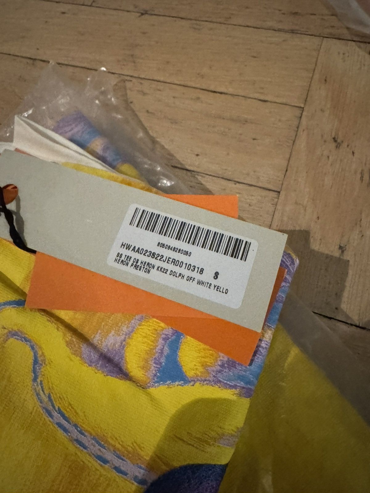 Heron Preston HERON PRESTON “DOLPHIN” GRAPHIC WHITE TEE Size US S / EU 44-46 / 1 - 5 Thumbnail