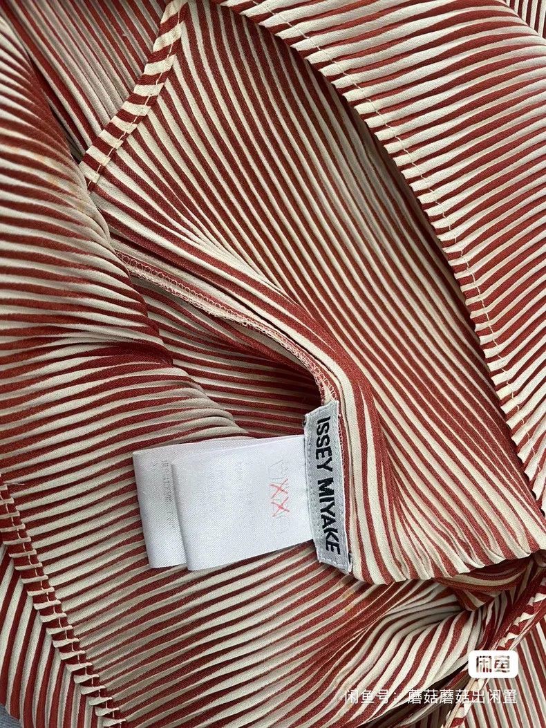 Issey Miyake Issey Miyake Red striped dress Size S / US 4 / IT 40 - 8 Thumbnail