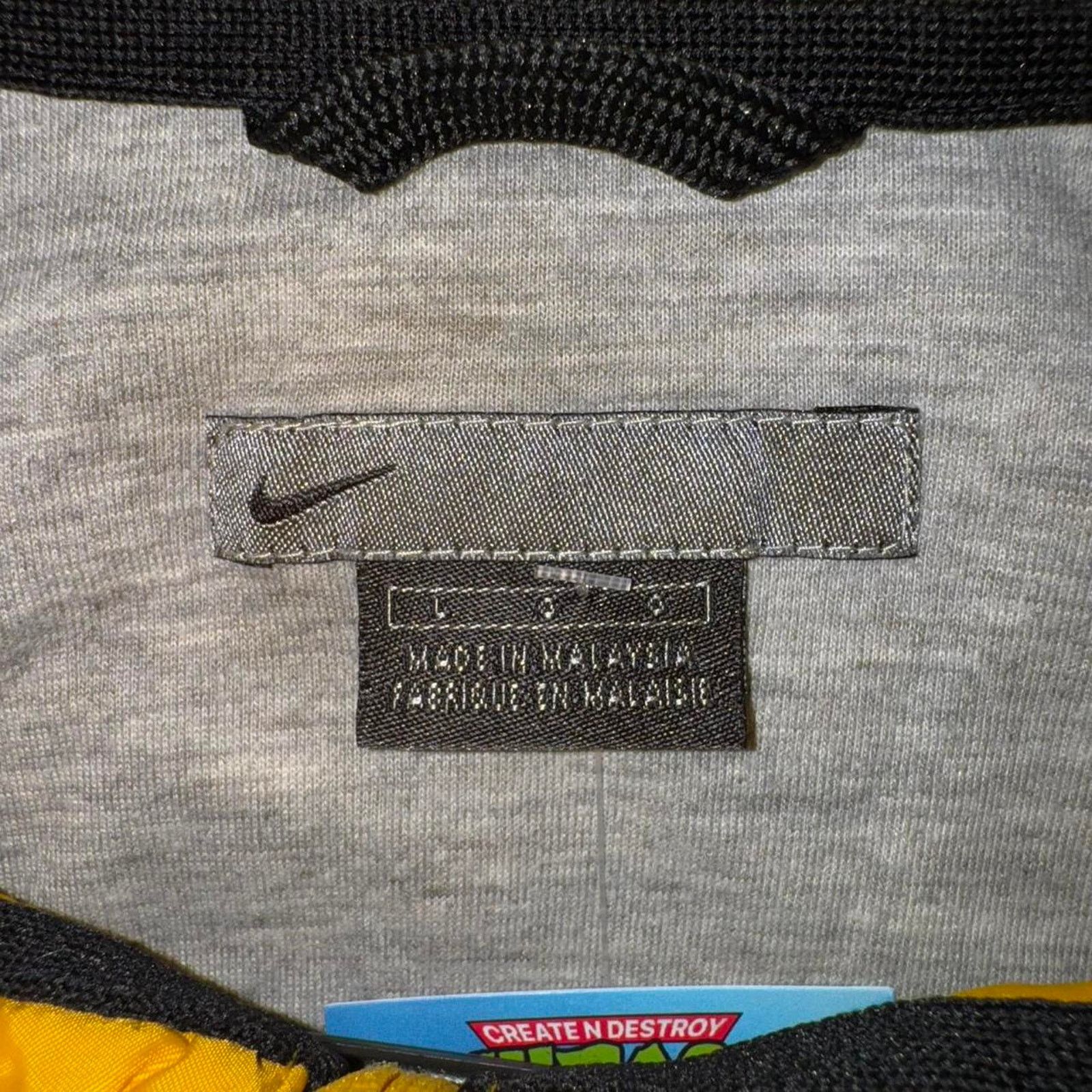 Nike Vintage y2k nike 2000s embroidered mt.sac windbreaker jacket Size US L / EU 52-54 / 3 - 4 Thumbnail