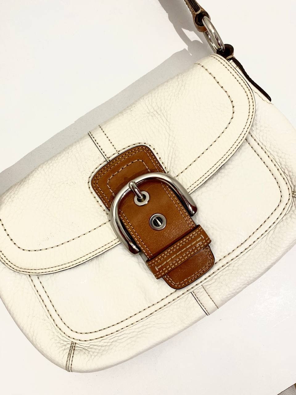 Coach Coach SOHO Saddle White Leather Shoulder Hand Bag Size ONE SIZE - 2 Thumbnail