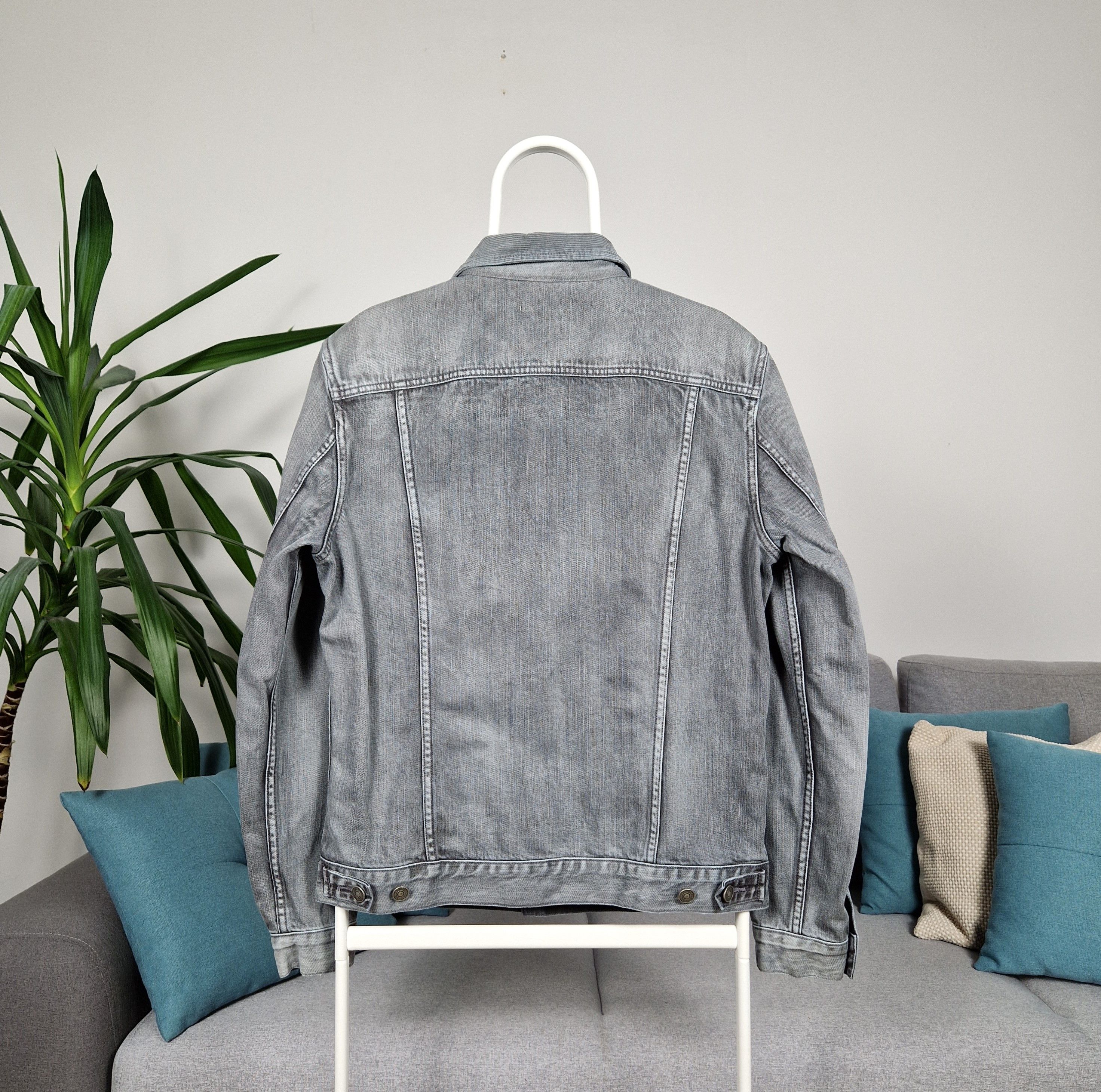 Allsaints AllSaint Men's Grafton Denim Jacket Stonewashed Grey Size US L / EU 52-54 / 3 - 2 Thumbnail