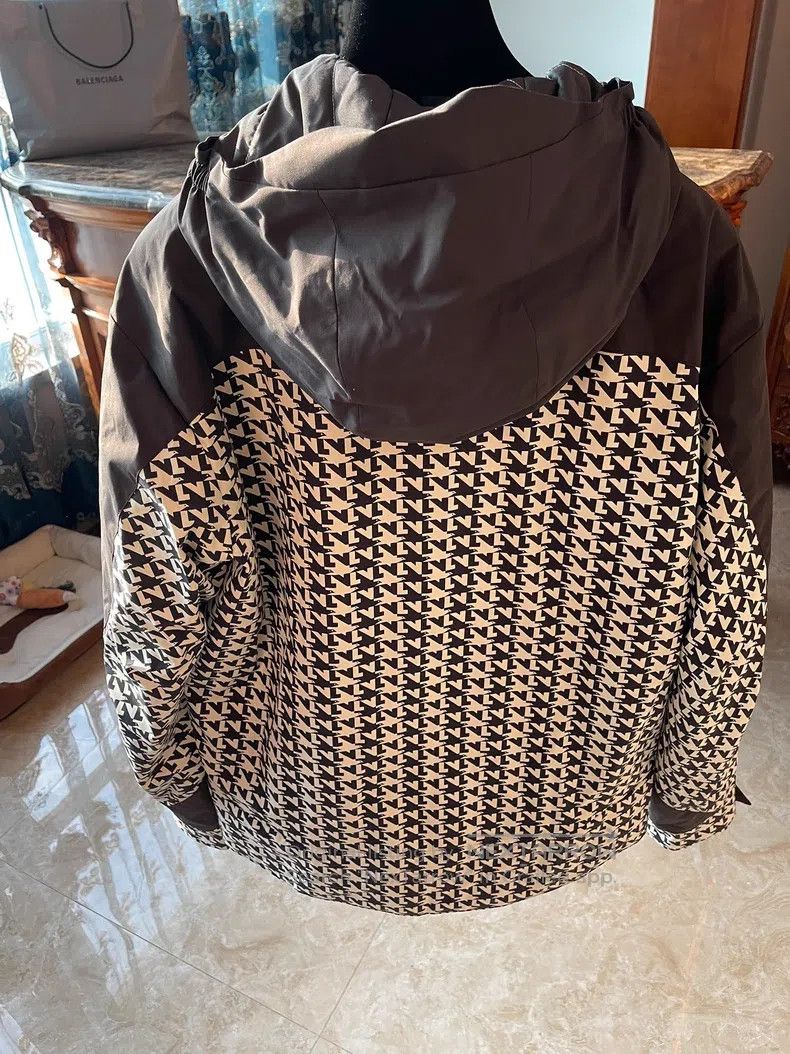 Louis Vuitton Louis Vuitton 2023 thin cotton-padded jacket Size US S / EU 44-46 / 1 - 2 Thumbnail