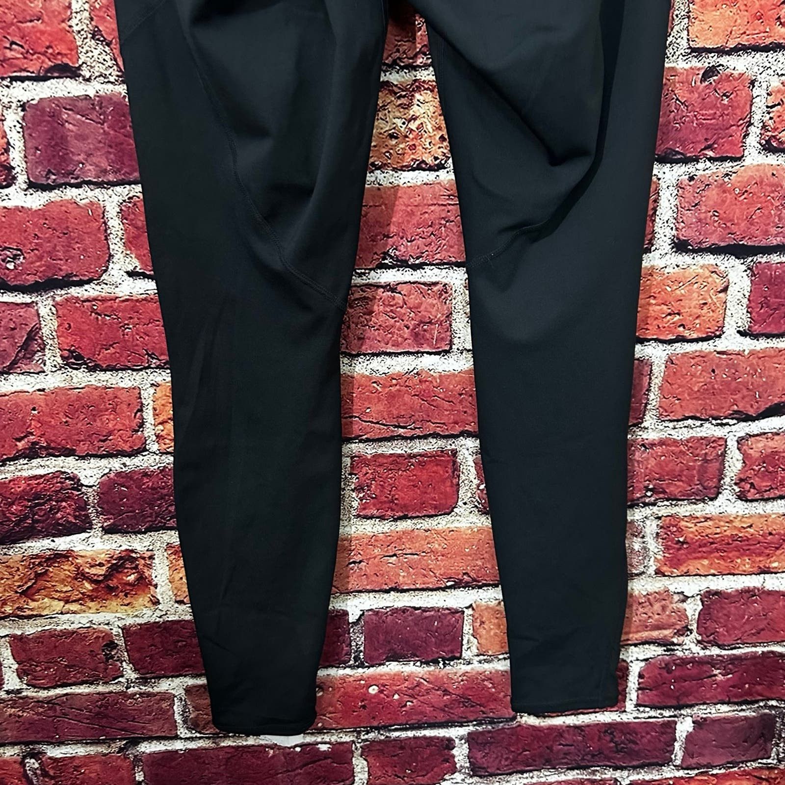 Athleta Athleta Leggings size medium Size 30" / US 8 / IT 44 - 6 Thumbnail